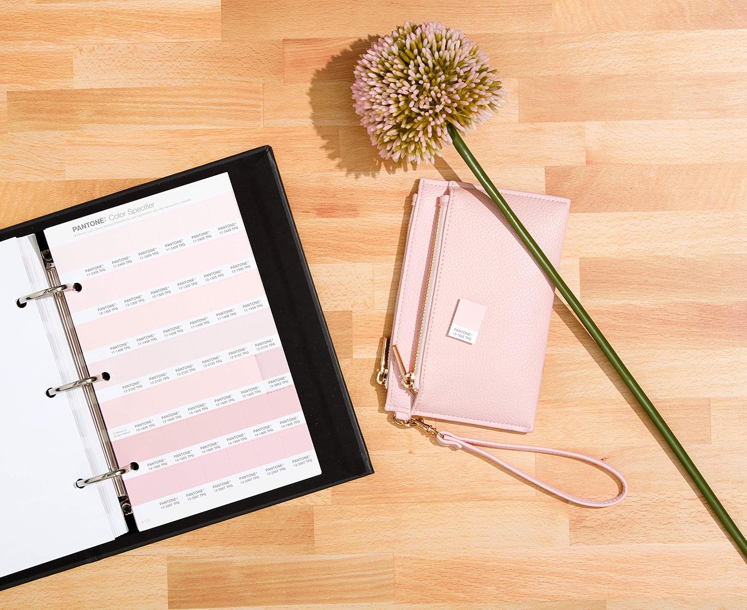 Tесh Dеаlѕ 🔥 Pantone FHIP210A A Two-Guide Set for Hard Home Accessories 315 New Colors Added, Specifier for Fashion, Home & Interiors-Latest Edition, 2 Piece Bеѕt Rеvіеw Pantone FHIP210A A Two-Guide Set for Hard Home Accessories 315 New Colors Added, Specifier for Fashion, Home & Interiors-Latest Edition, 2 Piece