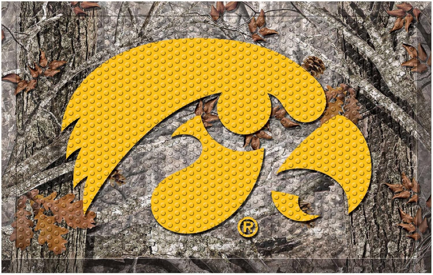 FANMATS 19215 Iowa Hawkeyes Rubber Scraper Door Mat, Camo Color