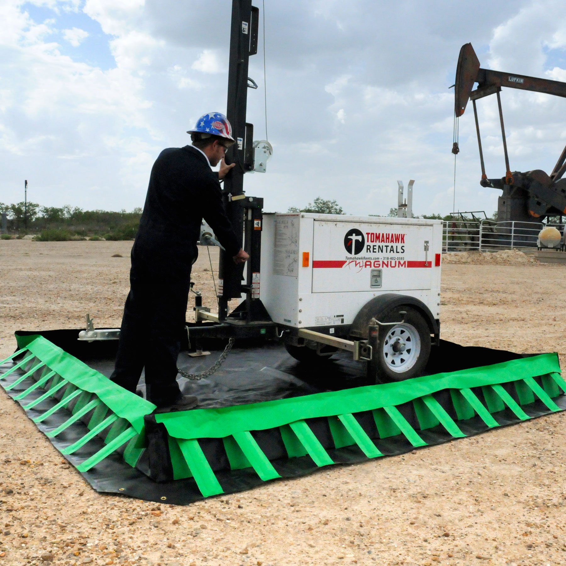 Spill Cont.Berm,StakeWall,2244gal,10ft L