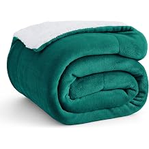 Bedsure Cuddly Blanket Fluffy Sofa Throw Green   Small Sofa Blanket Throw and Living Room Blanket Made of Soft Fleece and Warm Sherpa Fleece Blanket 130 x 150 cm