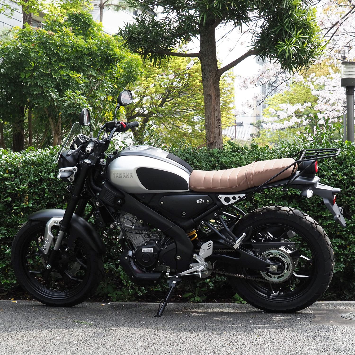 YAMAHA バイクタンク ホワイト ヤマハ バイクタンク ホワイト sr400送料込み - メルカリ