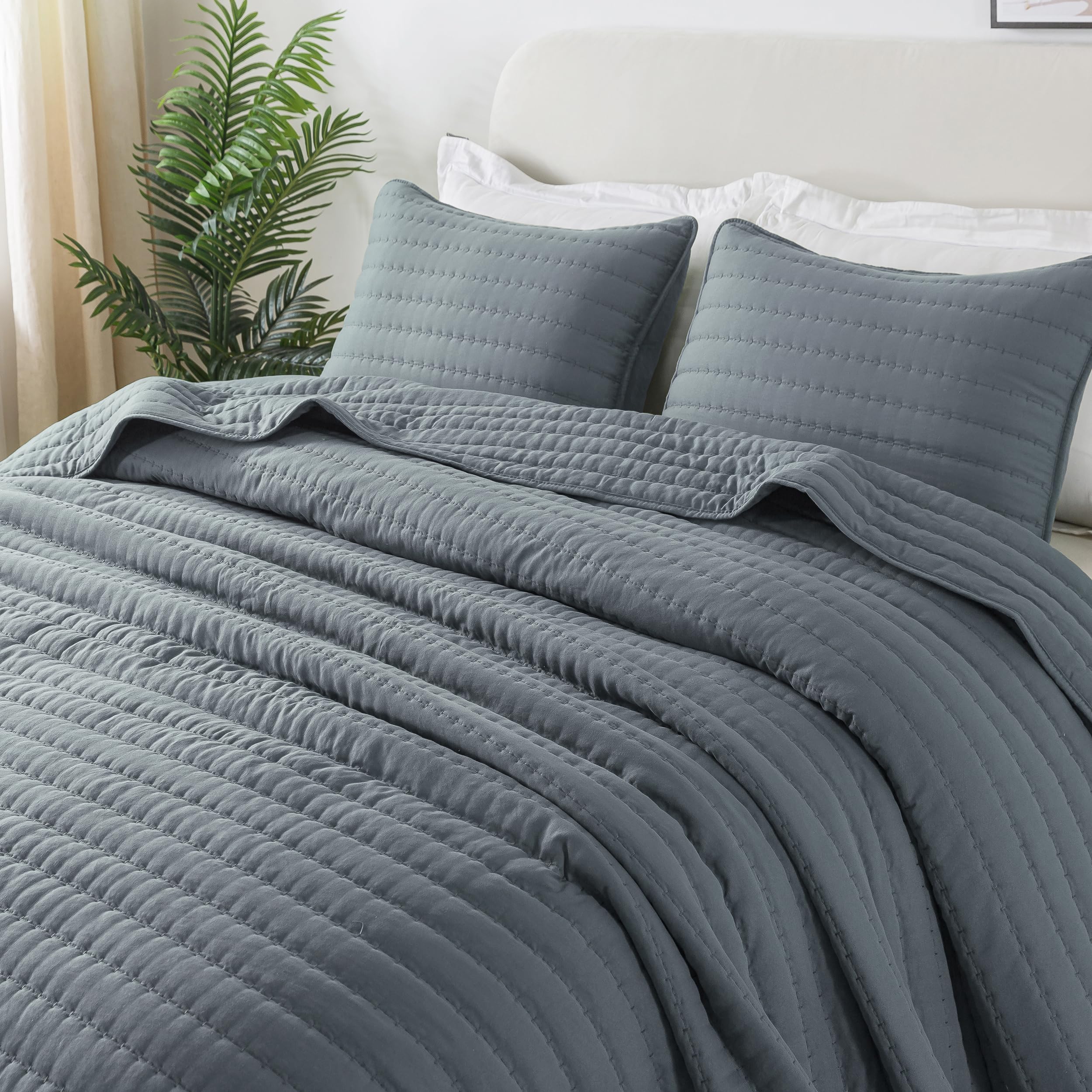 ROARINGWILDBlue Queen Size Quilt Bedding Sets with 2 Pillow Shams, Full Lightweight Soft Bedspread Coverlet, Quilted Blanket Thin Comforter Bed Cover for All Season, 3 Pieces, 90x90 inches