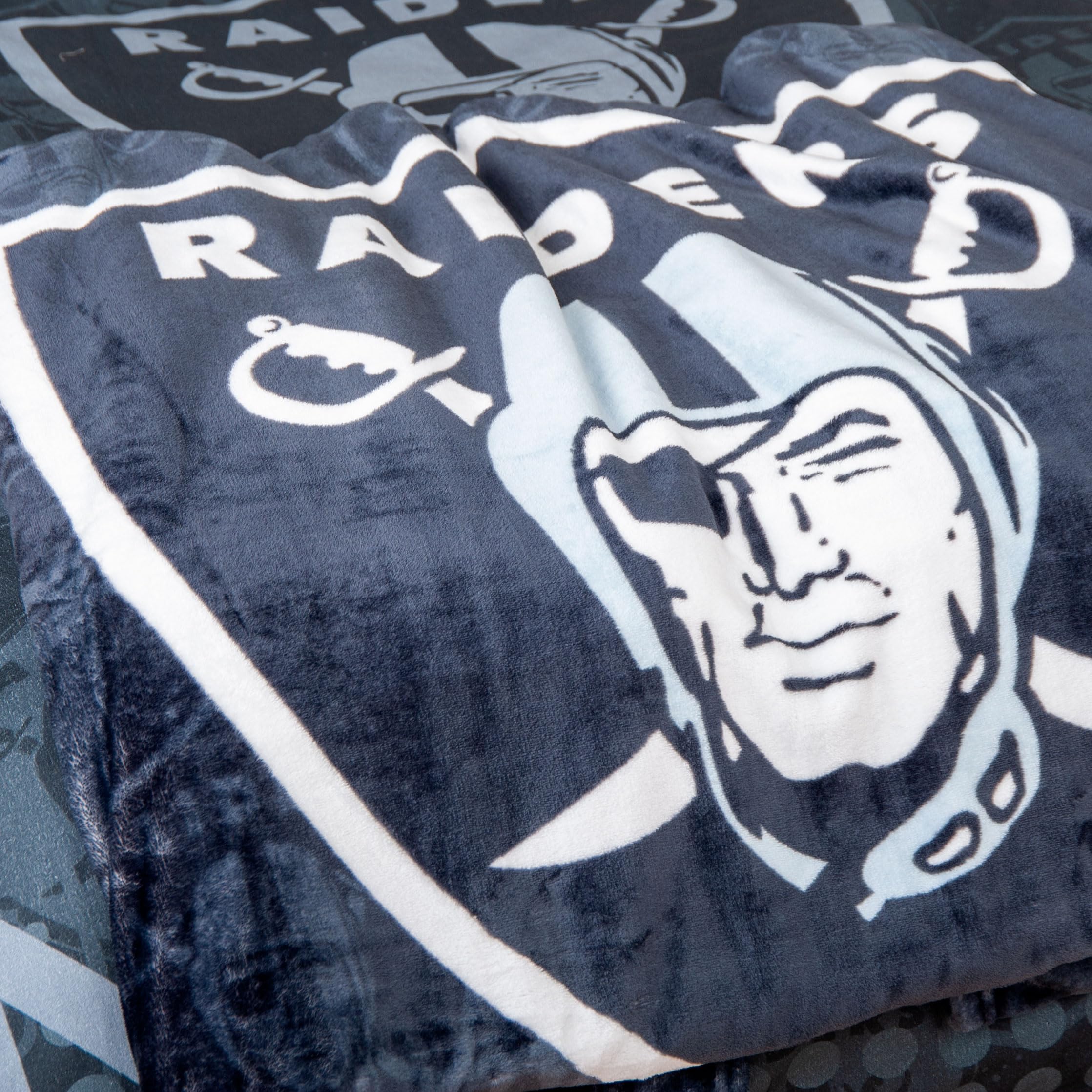 Herding Coperta Wellsoft NFL Raiders, 150 x 200 cm, Morbida e Confortevole, Poliestere
