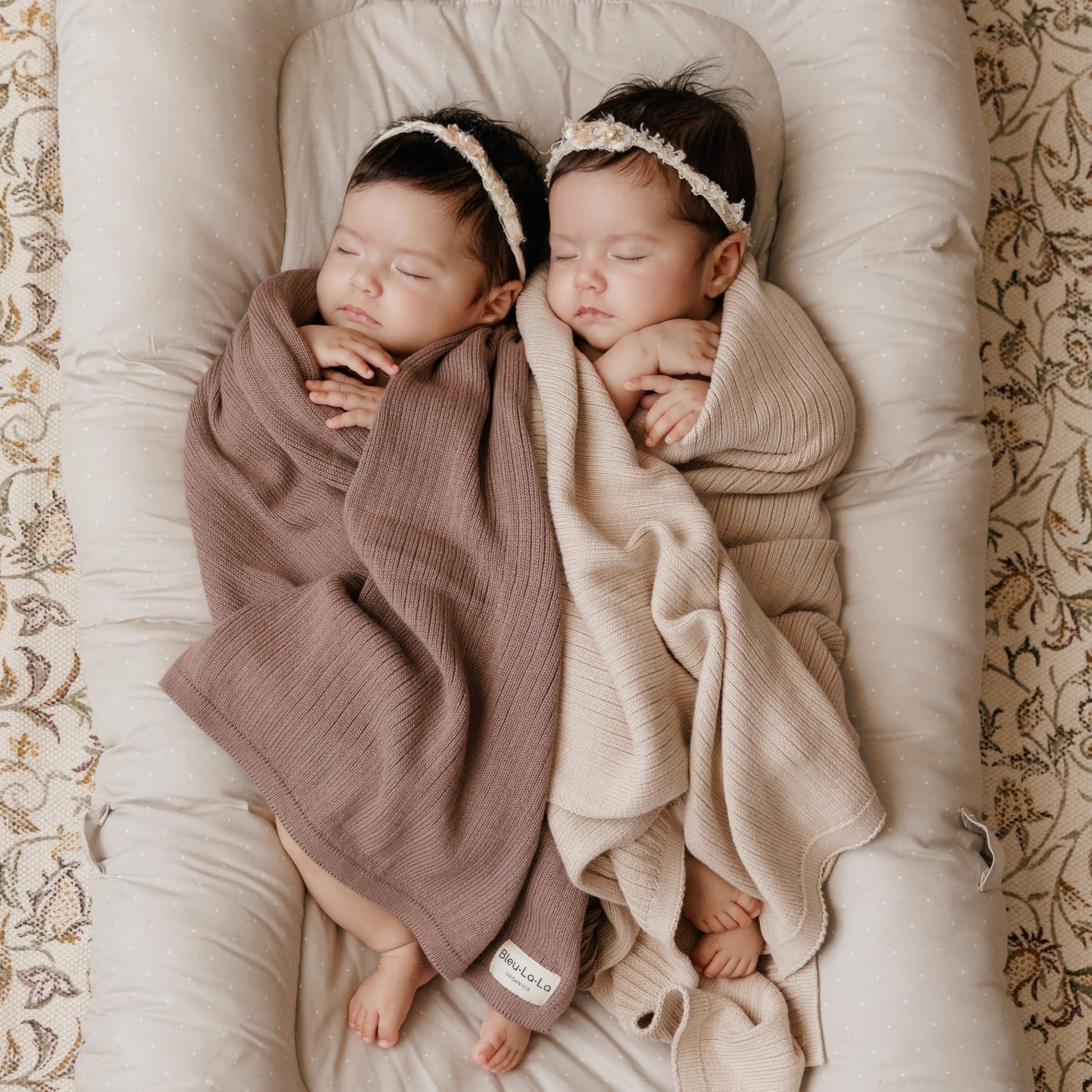 Manta orgánica acanalada para niños y niñas, 100 % algodón orgánico de lujo, suave, cálida, acogedora, para recién nacidos, bebés y niños pequeños (chocolate con leche)