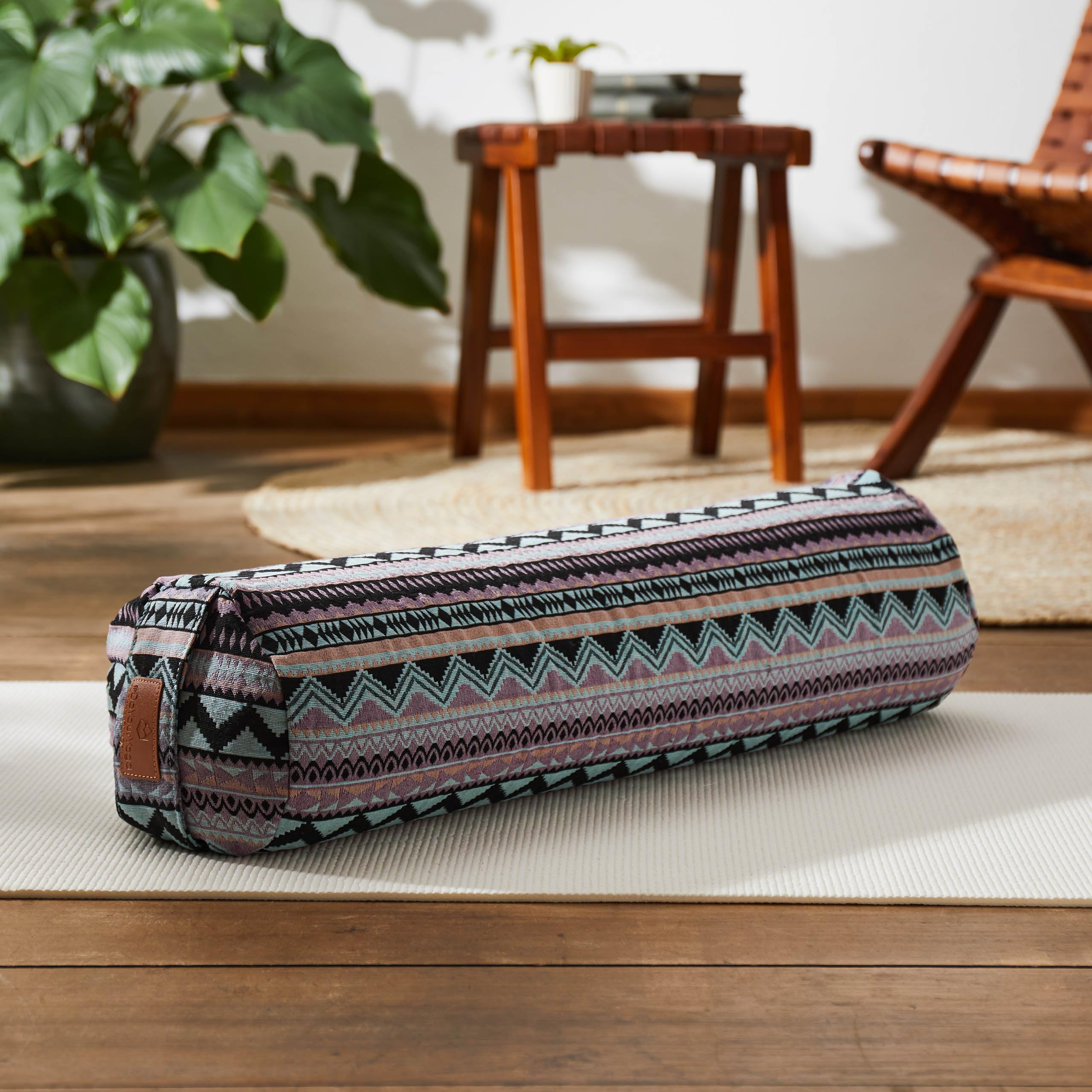 #DoYourYoga Cylinder do jogi | 68 cm x 22 cm | wypełniona ekologiczną łuską orkiszu lub ekologiczną łuską gryki (KBA: Poszewka nadająca się do prania | poduszka do jogi i siedzenia do medytacji |