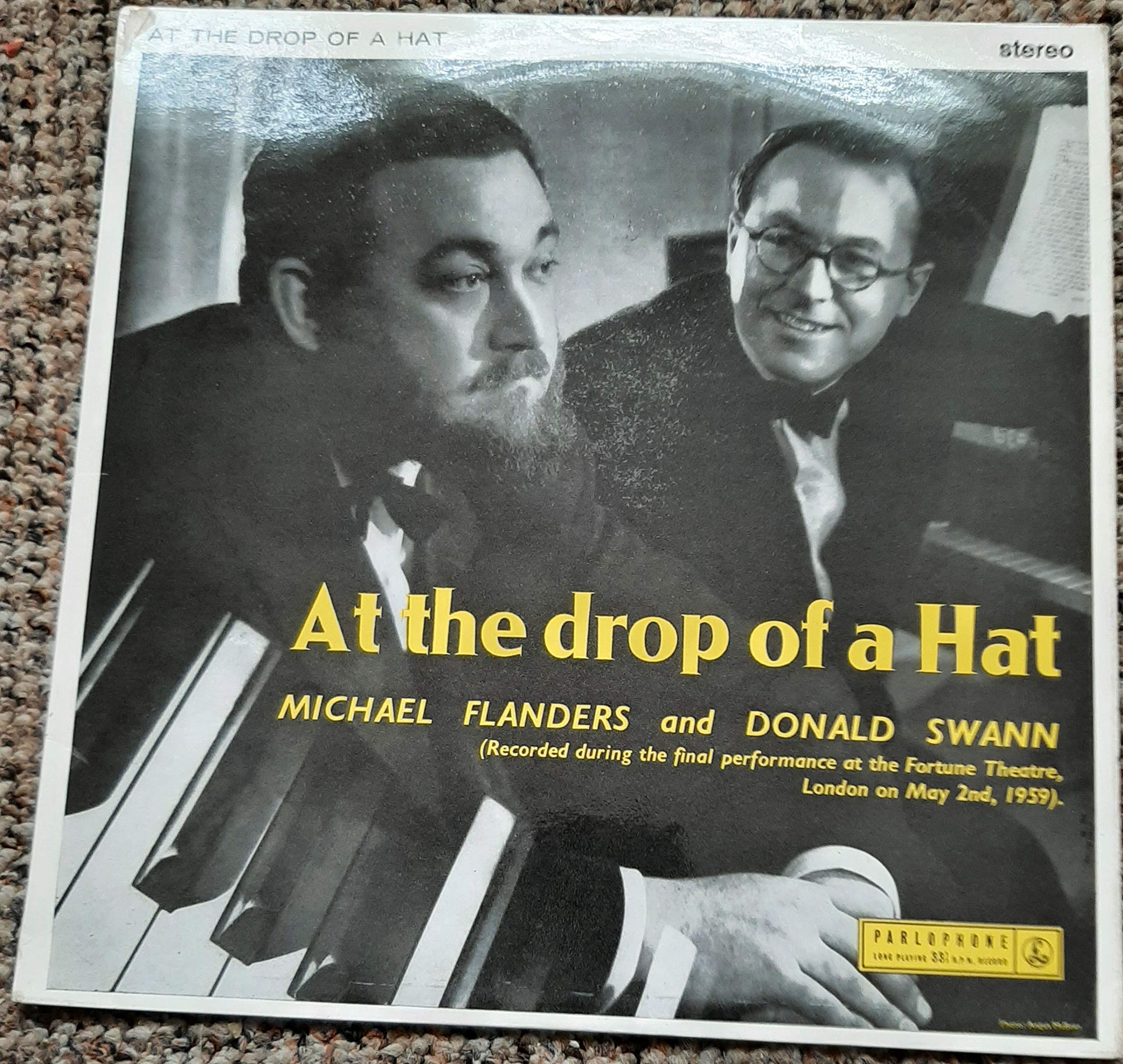Flanders & Swann At The Drop Of A Hat LP Parlophone PMC1033 EX/EX