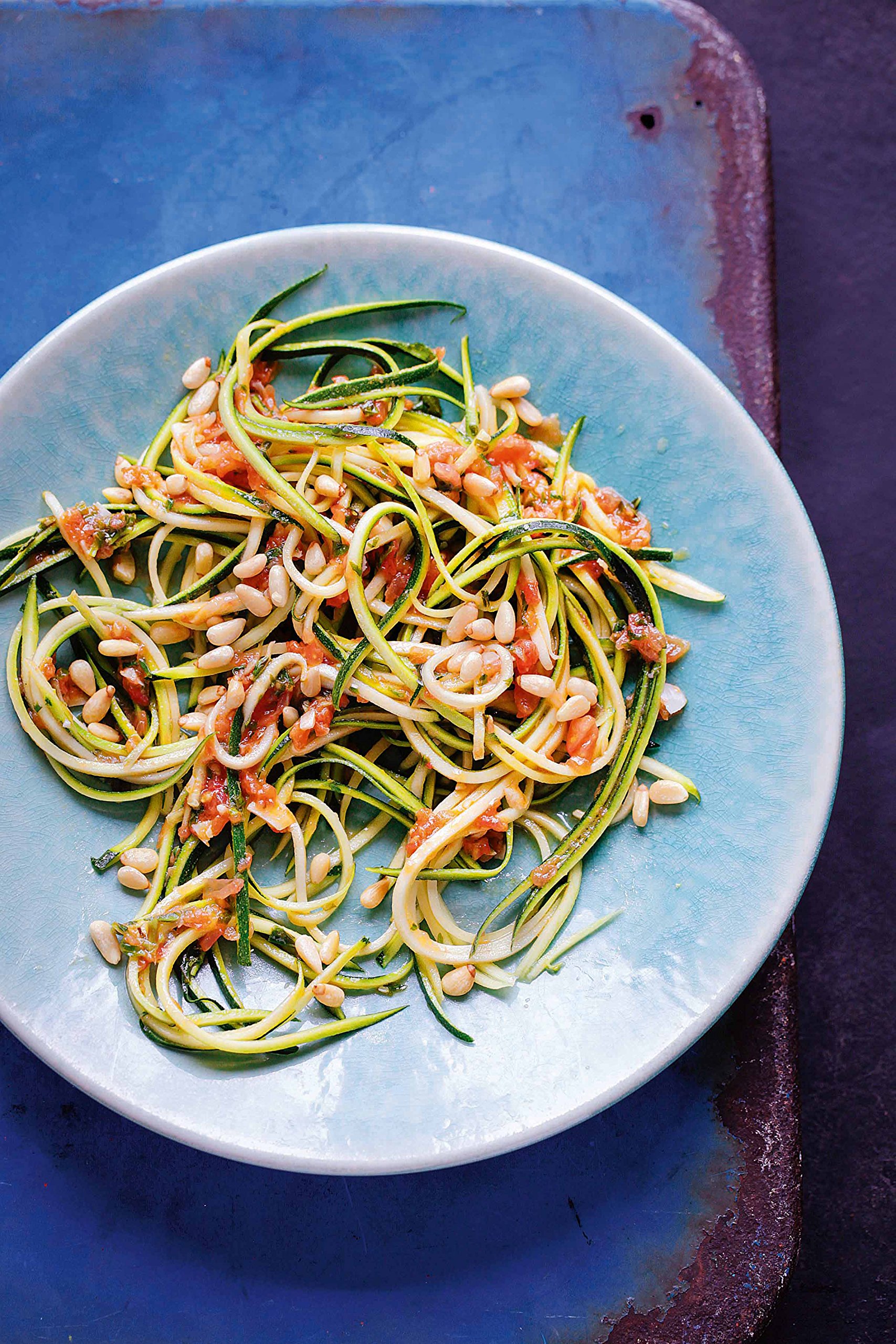 The Detox Kitchen Bible: 200 Recipes for Glorious Health - All Free from Wheat, Dairy and Refined Sugar