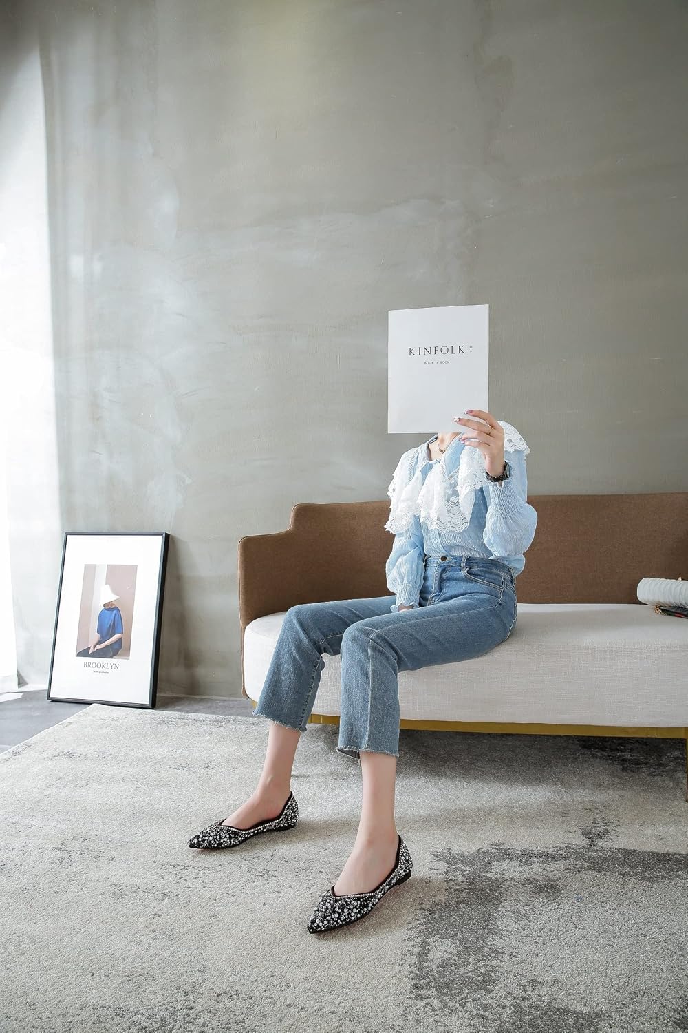 Women's Rhinestone Flats Fashion Pointed Toe Pearl Diamond Low Heel Dress Wedding Flats Work Business Dance Ballet Flats - Image 2