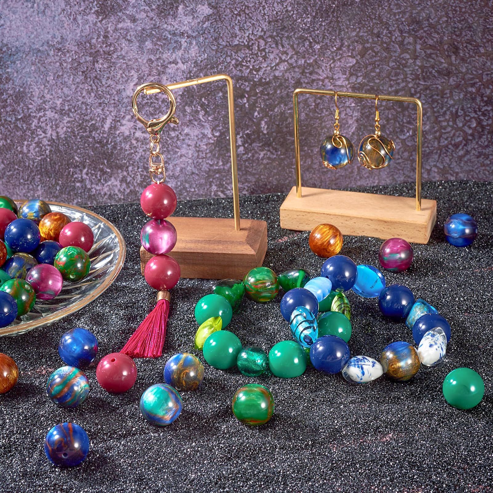 Amazon | Beadthoven 約50個セット 20mm 宇宙 惑星 樹脂ビーズ