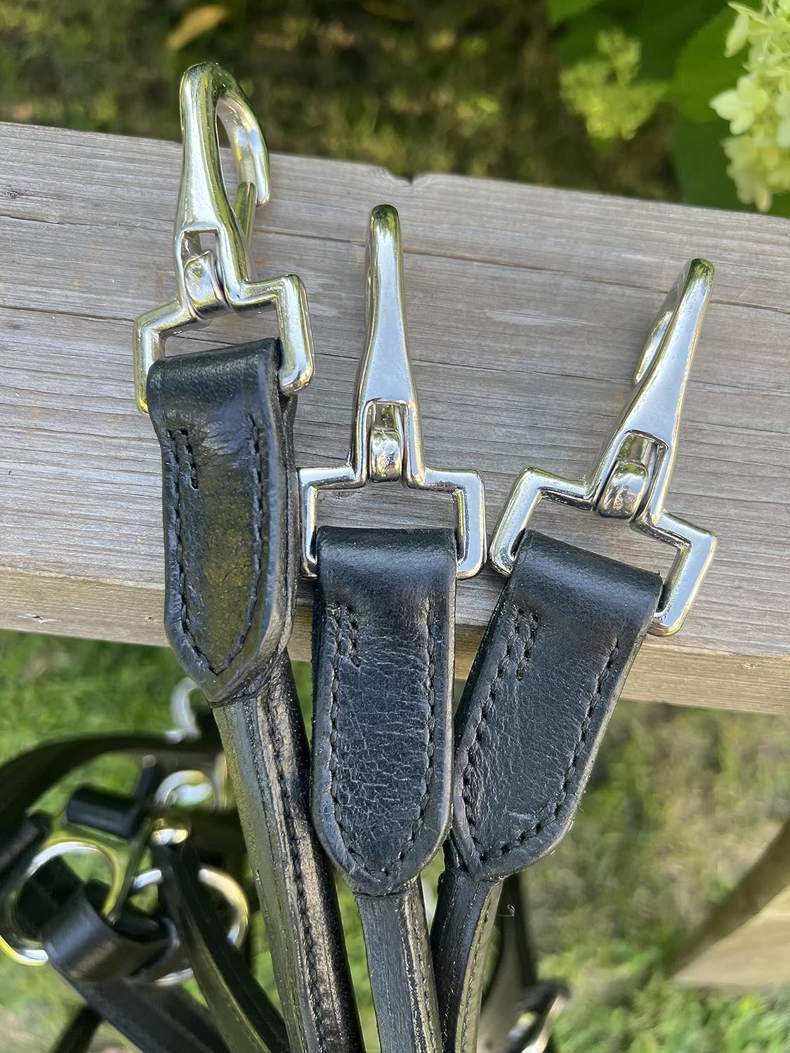 Leaders Leather Halter for Horses with Customized Engraved Name Plate Option Halter for Horse Black/Silver