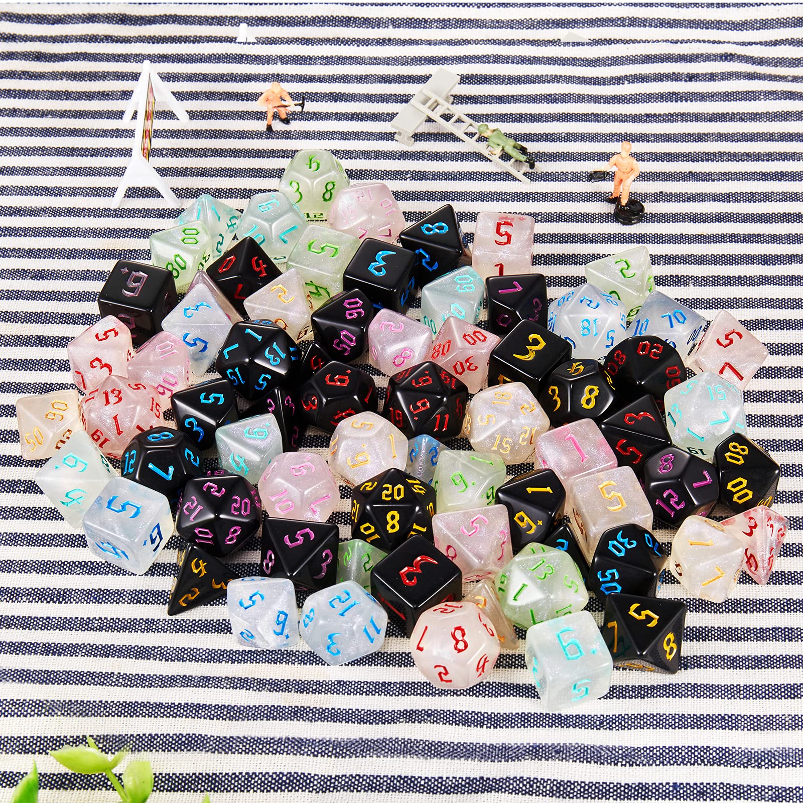 Set Di 210 Dadi Poliedrici (30 Set Da 7) Per D&D E Giochi Di Ruolo – Acrilico Colori Assortiti Glitter E Solidi, Con Borsa In Velluto