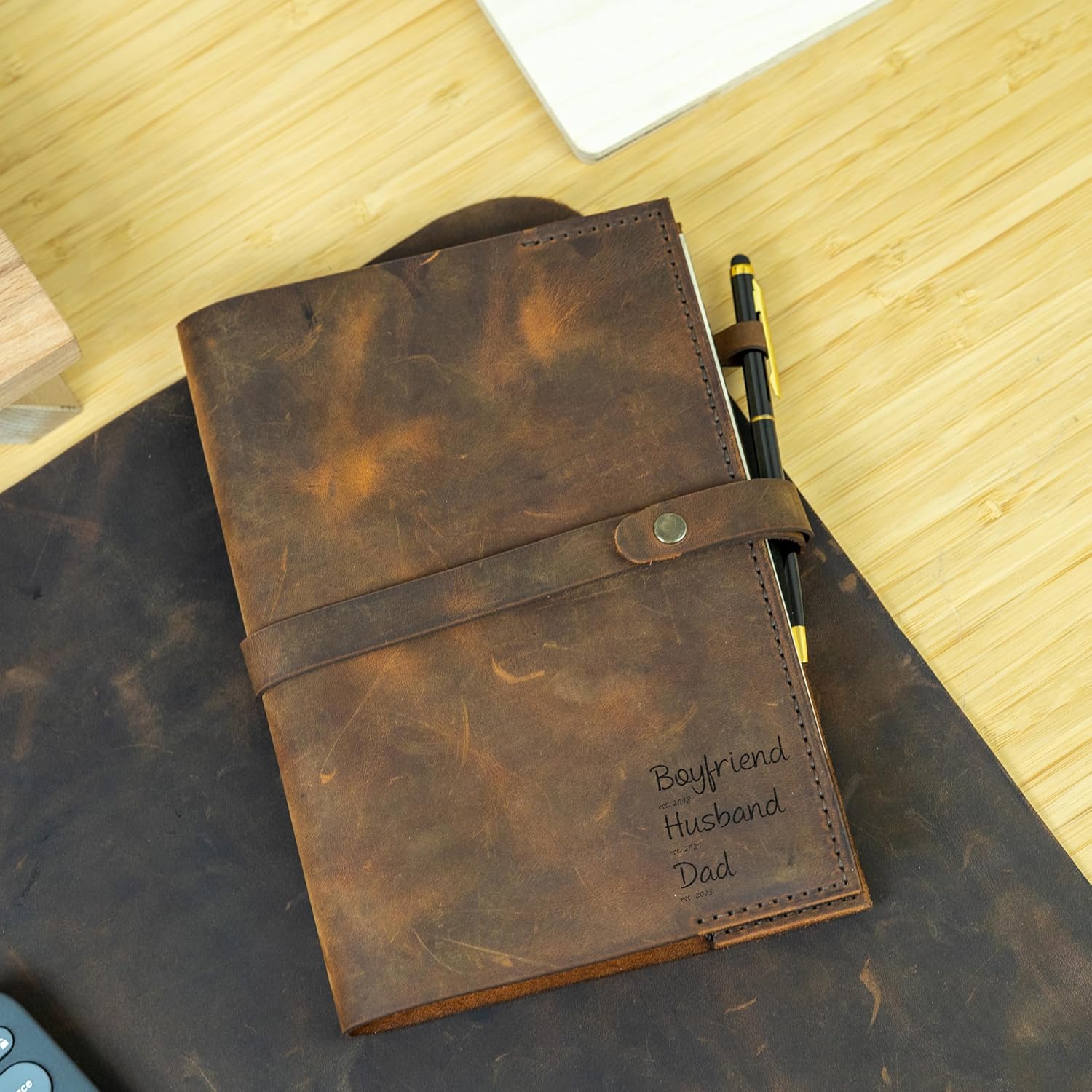 Personalized Leather Journal for Him – Custom Rustic Full-Grain Notebook, Handmade Refillable Diary with Boyfriend Husband Dad Engraving, Pen Loop – Gift for Men, Father’s Day or Anniversary