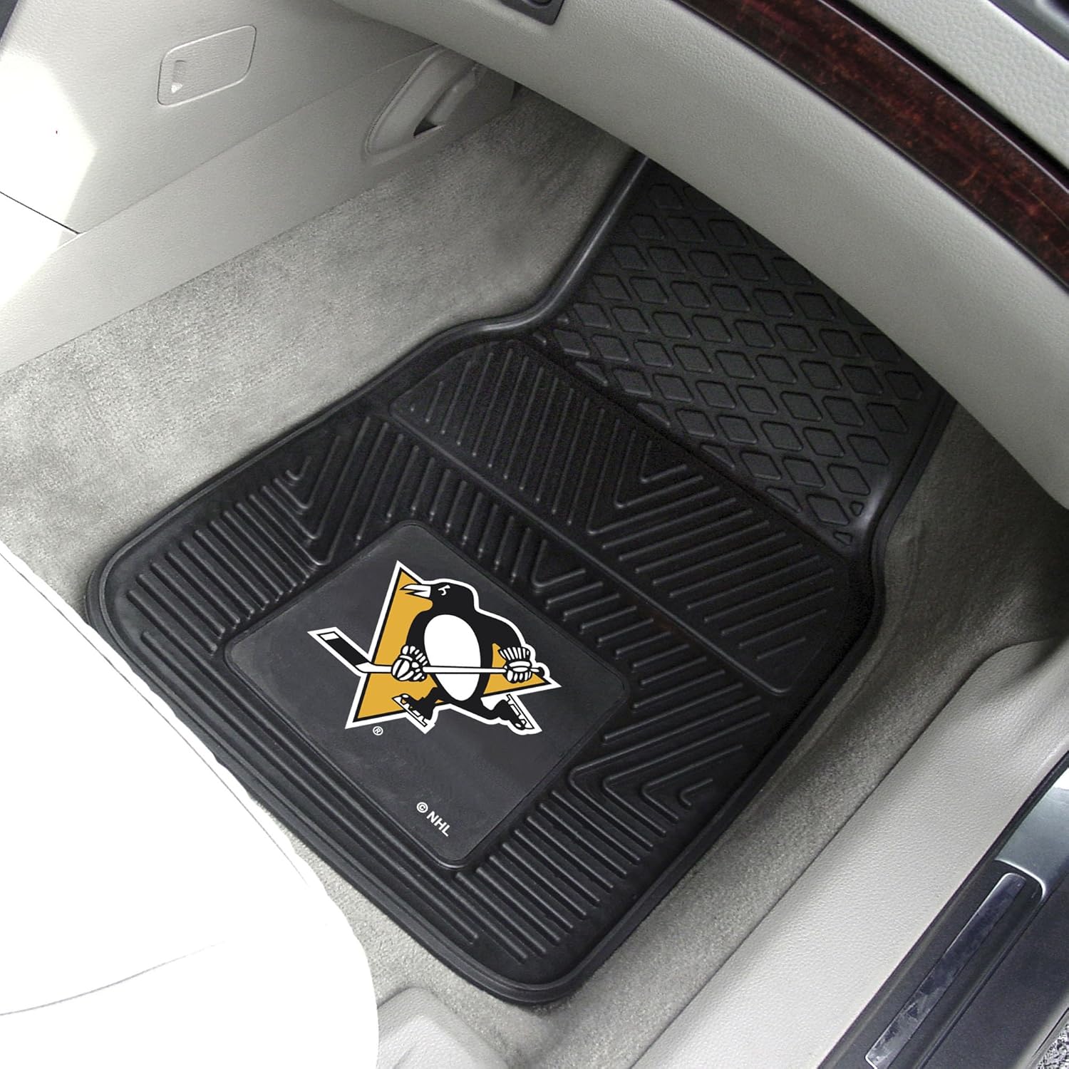 FANMATS 10435 Pittsburgh Penguins 2-Piece Heavy Duty Vinyl Car Mat Set, Front Row Floor Mats, All Weather Protection, Universal Fit, Deep Resevoir Design