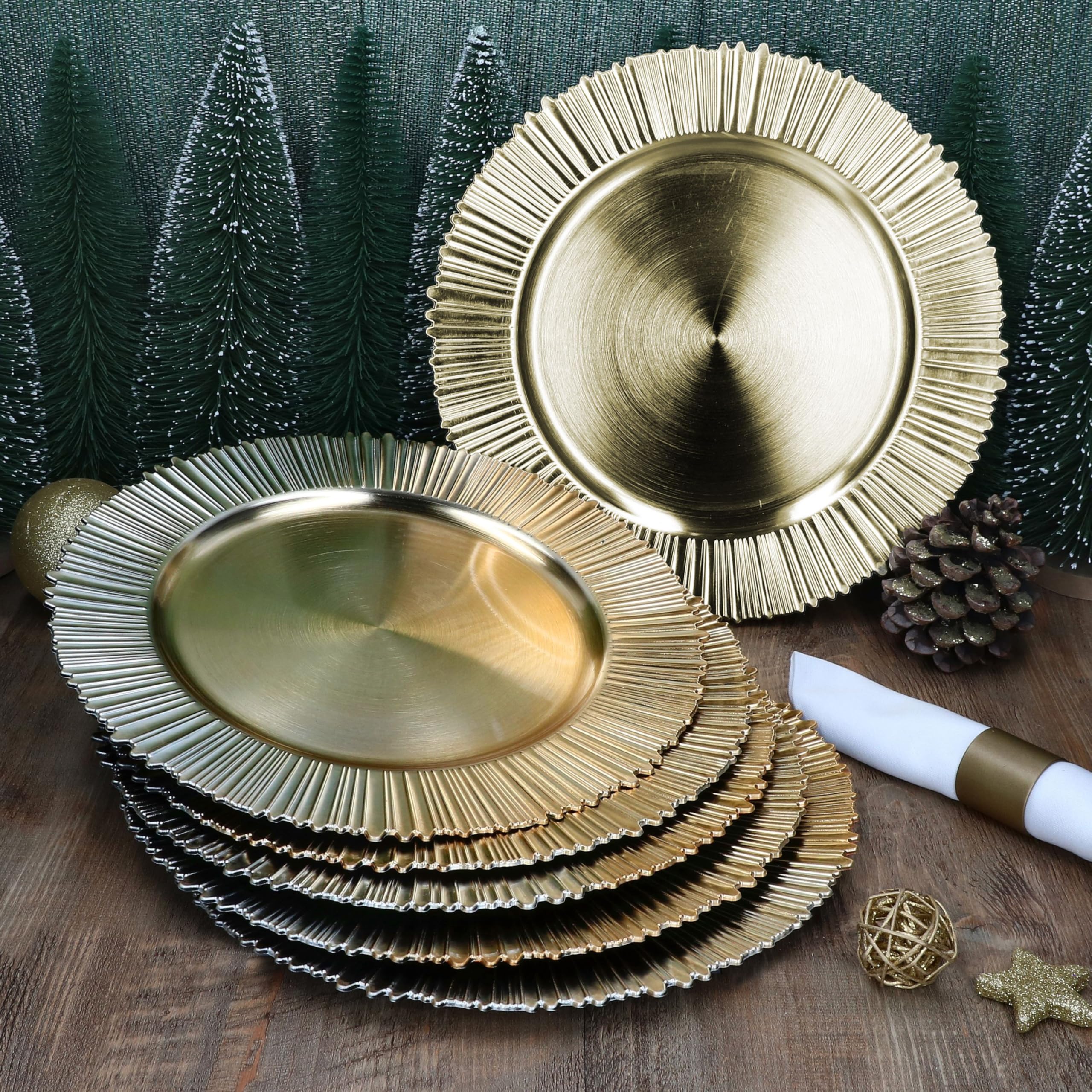 MamboCat 6er Set Platzteller Kairo Gold I Ø 33 cm I Leichter Dekoteller mit gezacktem Rand aus Kunststoff I Platzset für 6 Personen I für Weihnachten, Hochzeiten & Co.