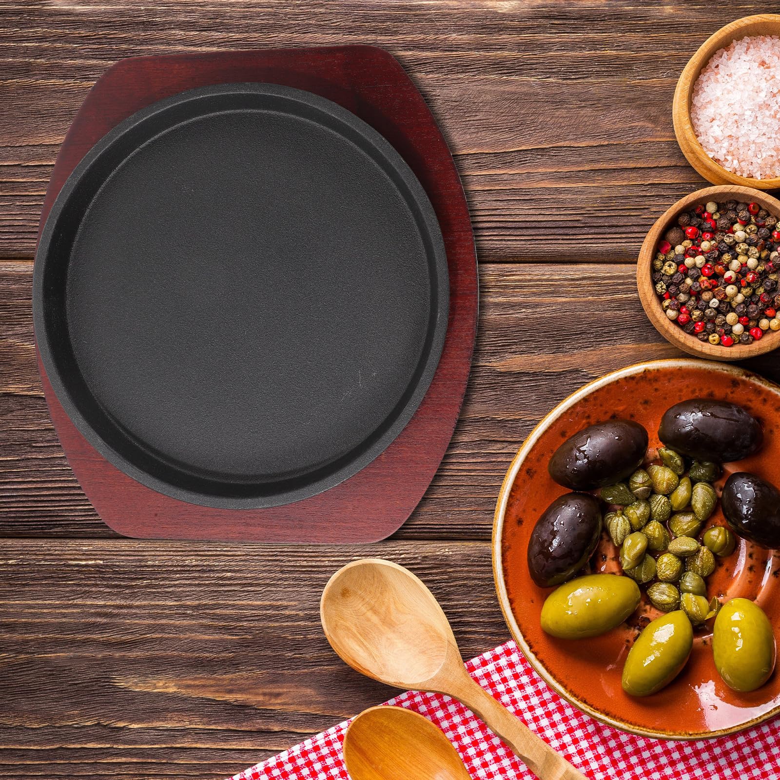 Assiette à Steak en Fer Épais Ronde 1 Set avec Base en Bois | Plat de Service Usage Maison Couleur Aléatoire Conserve la Chaleur Finition Antiadhésive pour Restaurant