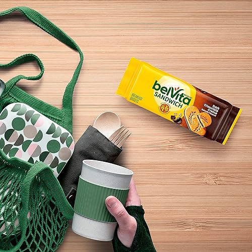 Miniatura 11 de belVita Sándwiches de galletas de barra de desayuno, crema de chocolate negro, 30 paquetes en total, 6 cajas (2 galletas por paquete)