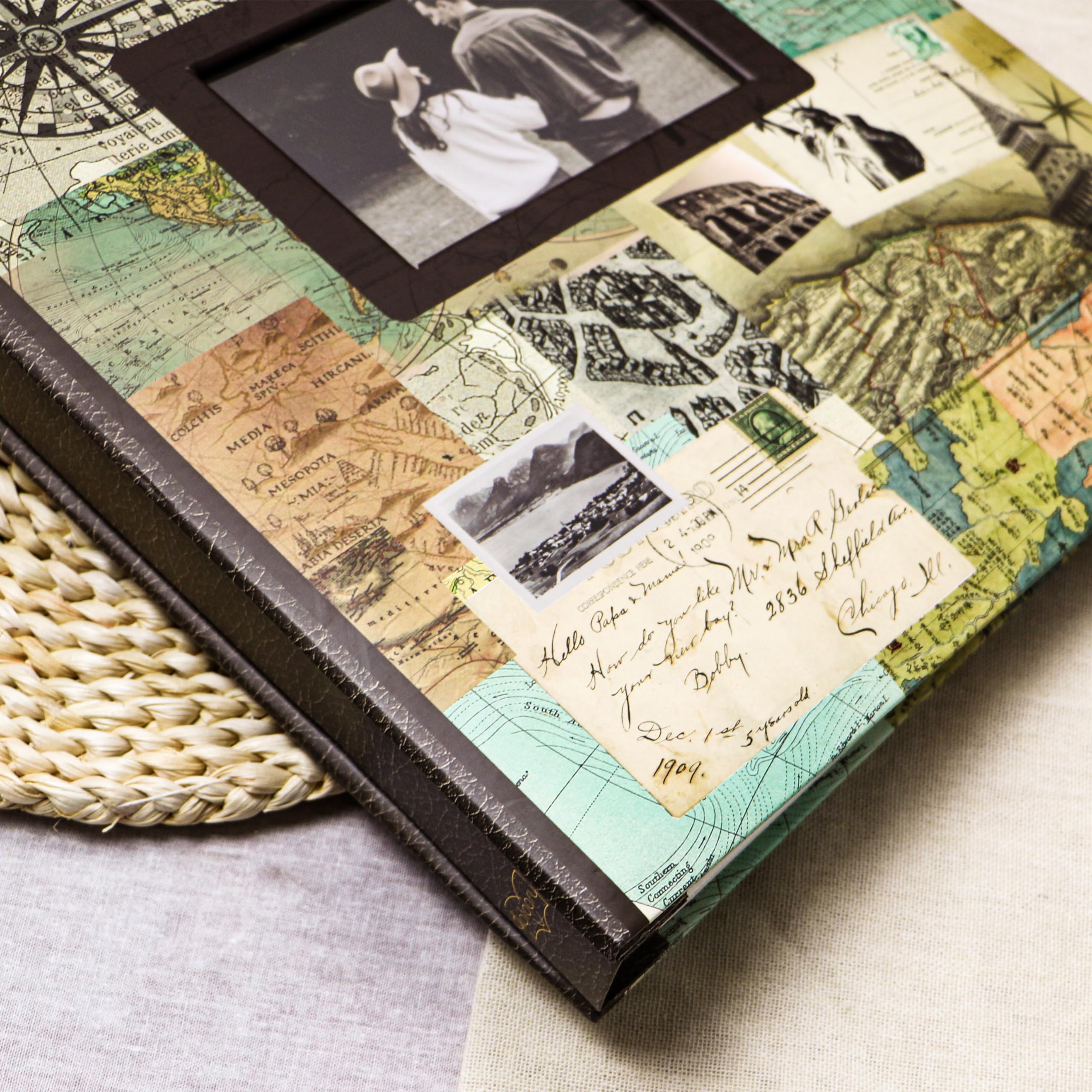 Holoary Fotoalbum, für Fotos 10,2 x 15,2 cm, 500 Fotos, 5 Bilder pro Seite, mit Fotorahmenfenster, 500 Taschen für Fotos, bedruckter Bucheinband, Reise-Design, Weltkarte im Abenteuer-Stil