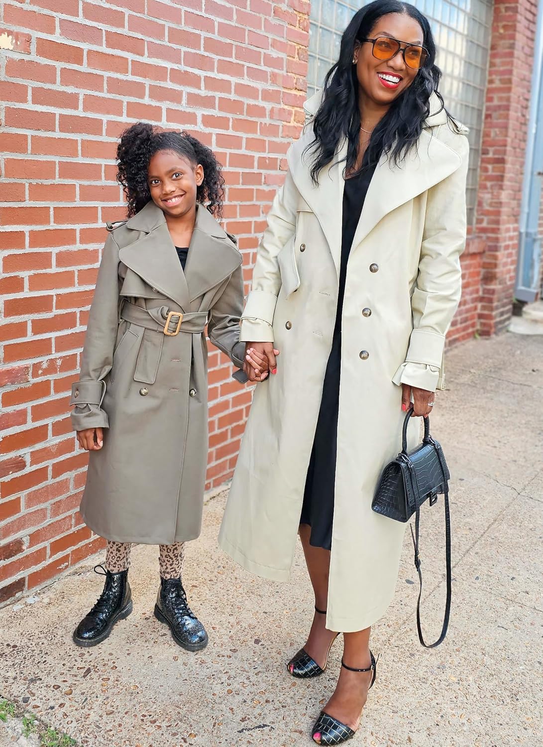 Know Me ME2070K5 Girl's Slim Trench Coat Sewing Pattern Packet by Beaute' J'Adore, Design Code ME2070, Sizes 7-8-10-12-14
