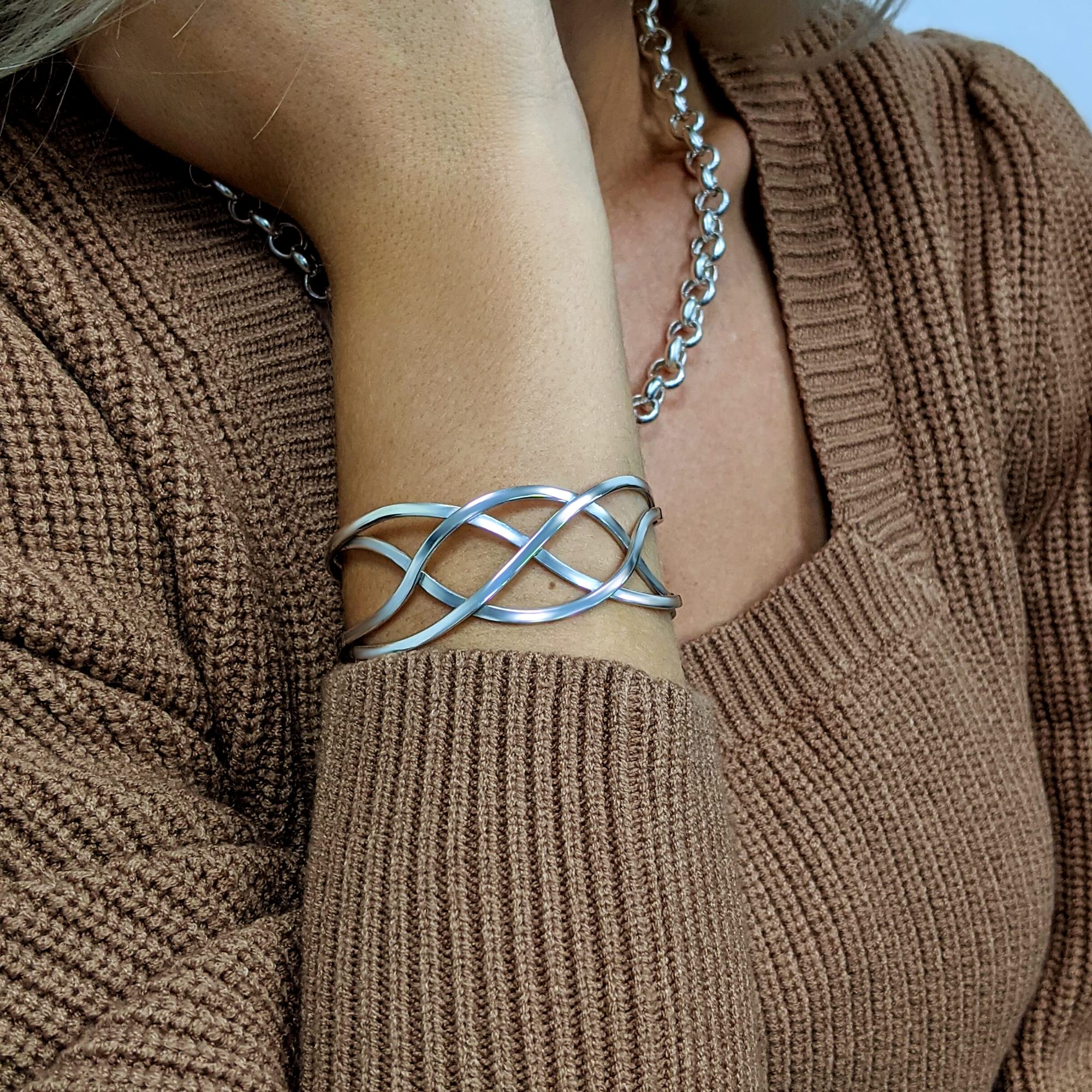 Silverly Bracciale in Argento Sterling 925 con Nodo Celtico | Gioielli Celtici | Bracciale Rigido Intrecciato Largo da Donna | Braccialetti dell'Amicizia in Argento 925 per Donna