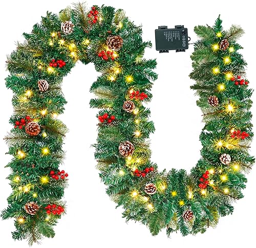 Juegoal Guirnalda de Navidad de 9 pies, guirnalda artificial preiluminada, decoración con flores, bolas de conos de bayas, adorno de 50 luces LED