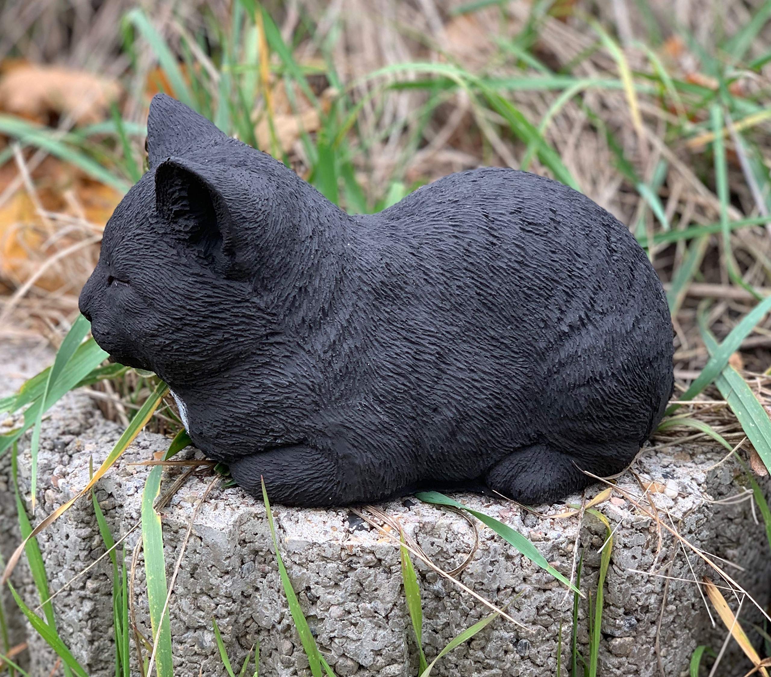 stoneandstyle Steinfigur Katze ruhend schwarz frostfest wetterfest Steinguss