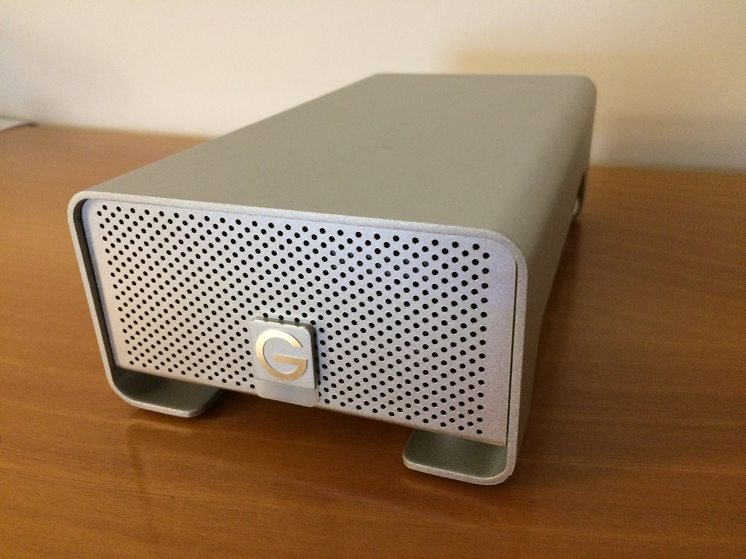 Hitachi HD G-Raid Dual Drive 2TB/2xFW/eSata/USB: Amazon.de 