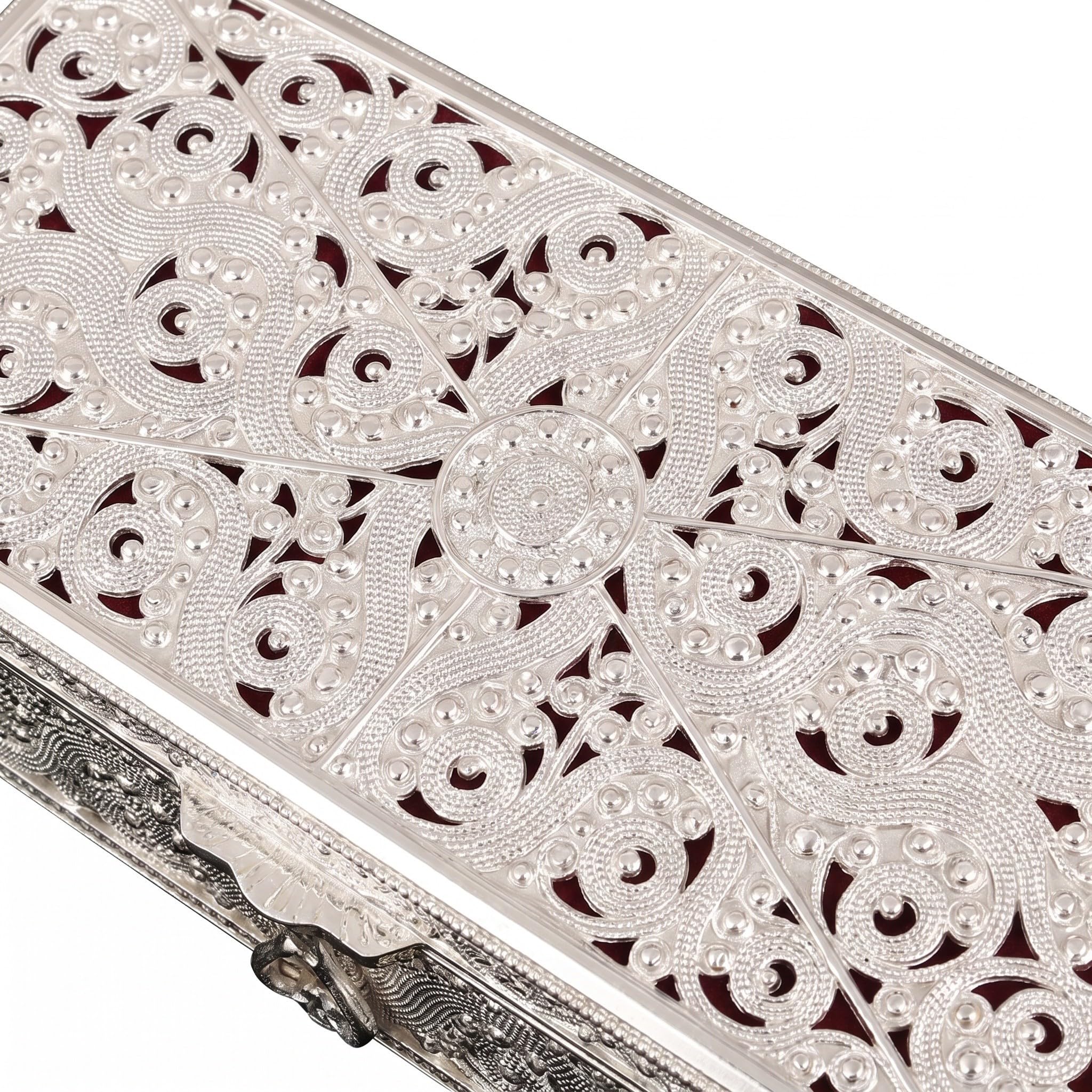 Uonlytech Antique Rectangular Metal Jewelry Box with Embossed Pattern Sturdy European Retro Trinket Case for Elegant Decorative Storage