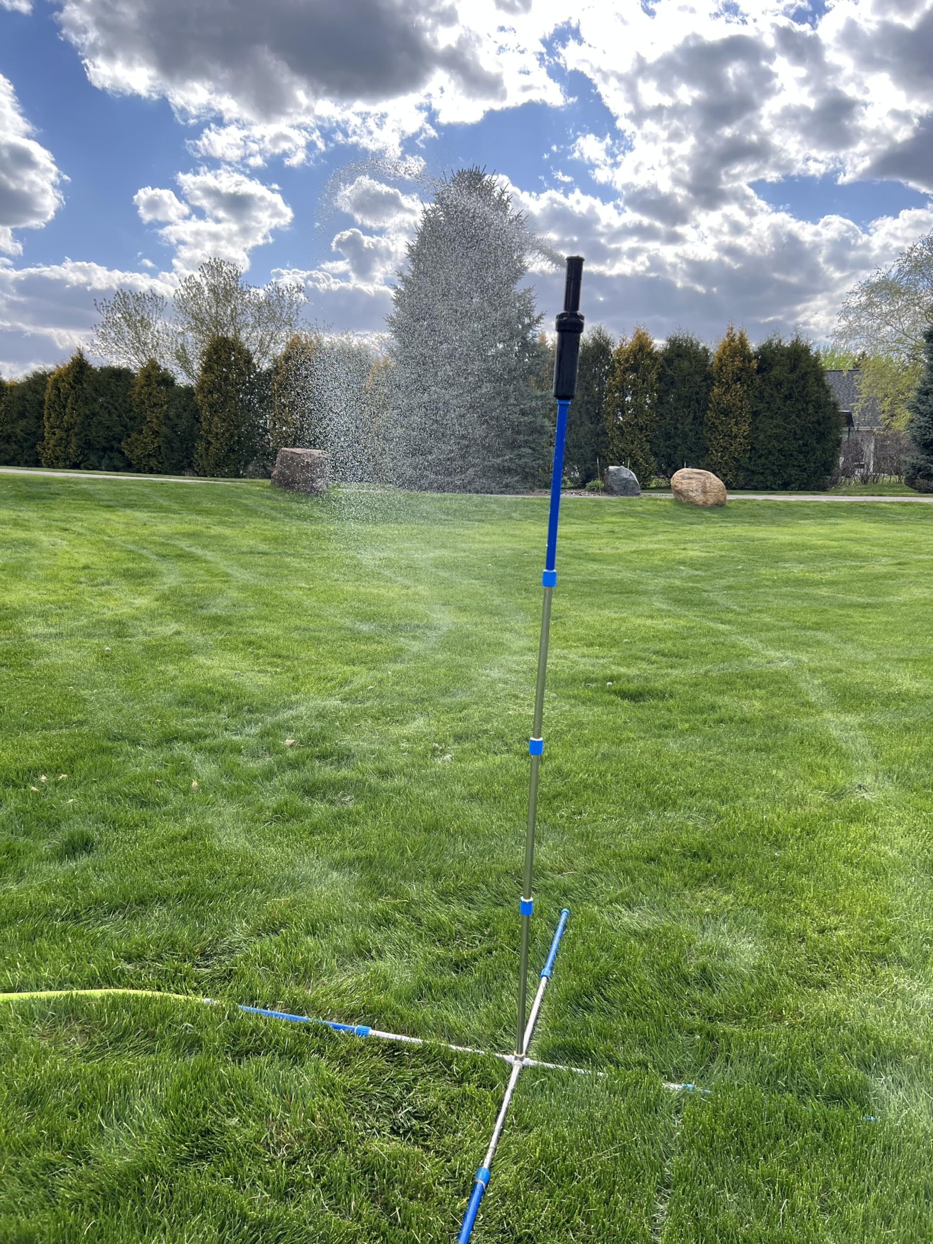 Keyfit Tools Aqua Grande Wassertürme (2 Stück), Sprinkler, 19.000 + m², große Fläche, Rasen, Hof und Garten, 1,8 m hoch, höchste Leistung, größte Fläche abgedeckt über 550 m Durchmesser, Sprühkopf, 8