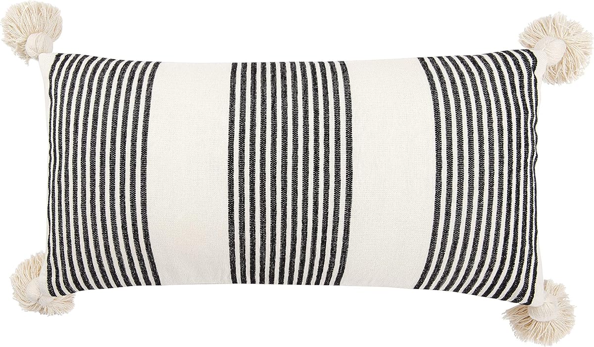 Almohada lumbar a rayas tejida de chenilla y algodón Creative Co-Op con borlas, negro y crema