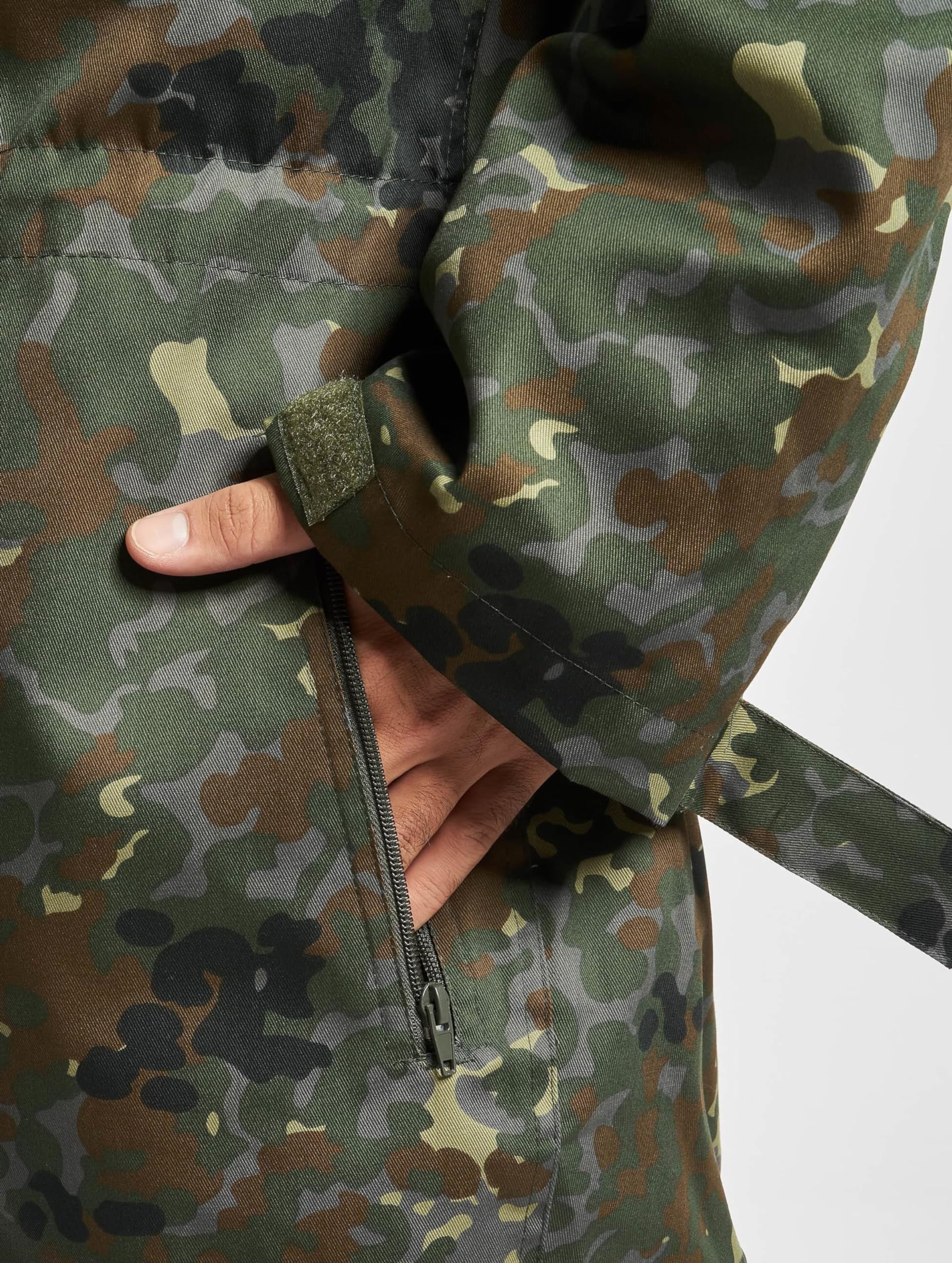 Brandit Kombinezon pancerny, jednocz??ciowy, zimowy kombinezon – w zestawie z wyjmowanym termicznym kombinezonem, Flecktarn, XXL