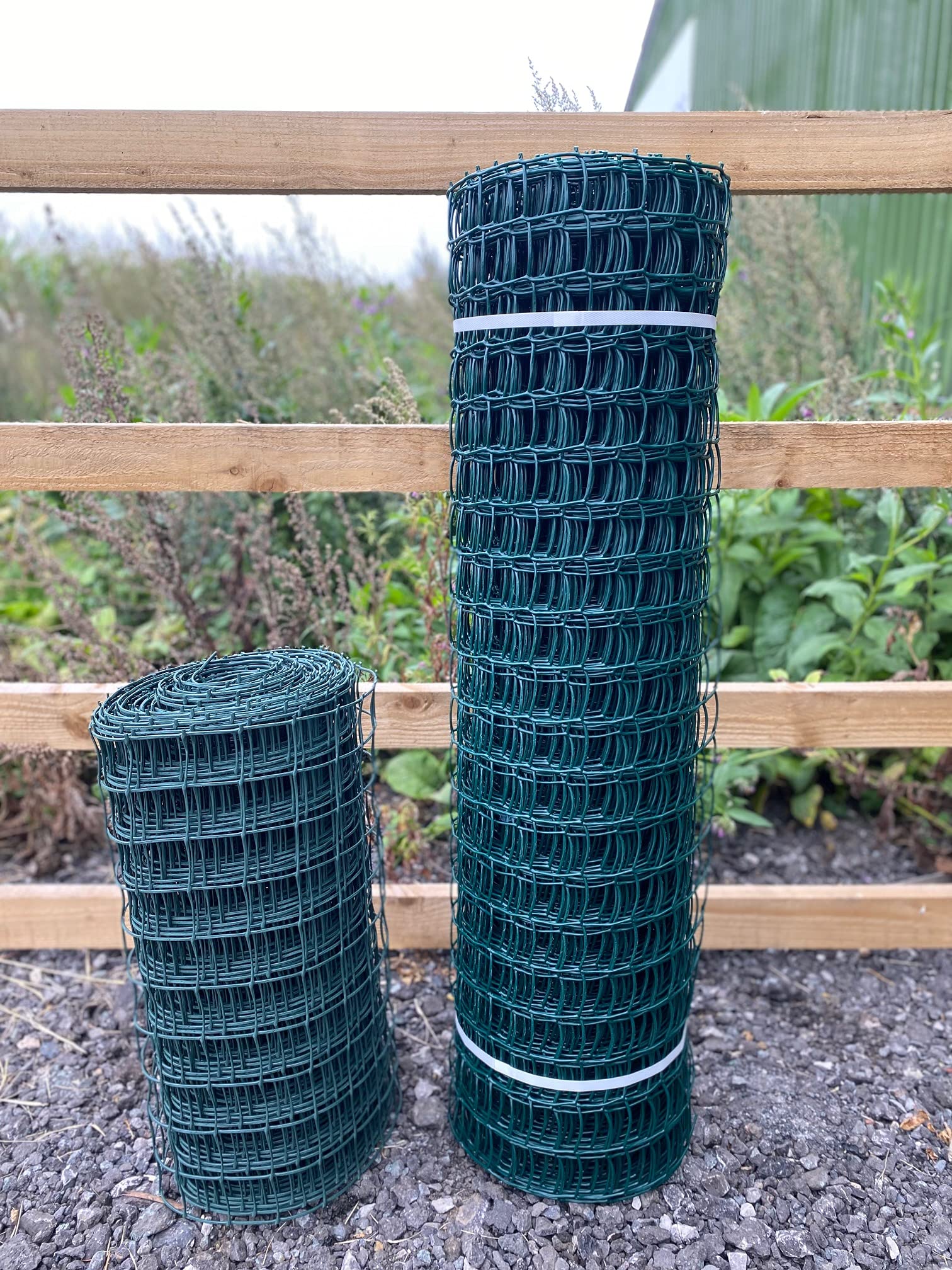 Just The Job Supplies Multi-Purpose Garden Mesh - Green Plastic - Border Netting Climbing Plant Trellis Pet (50mm x 50mm Hole, 0.5m x 10m)