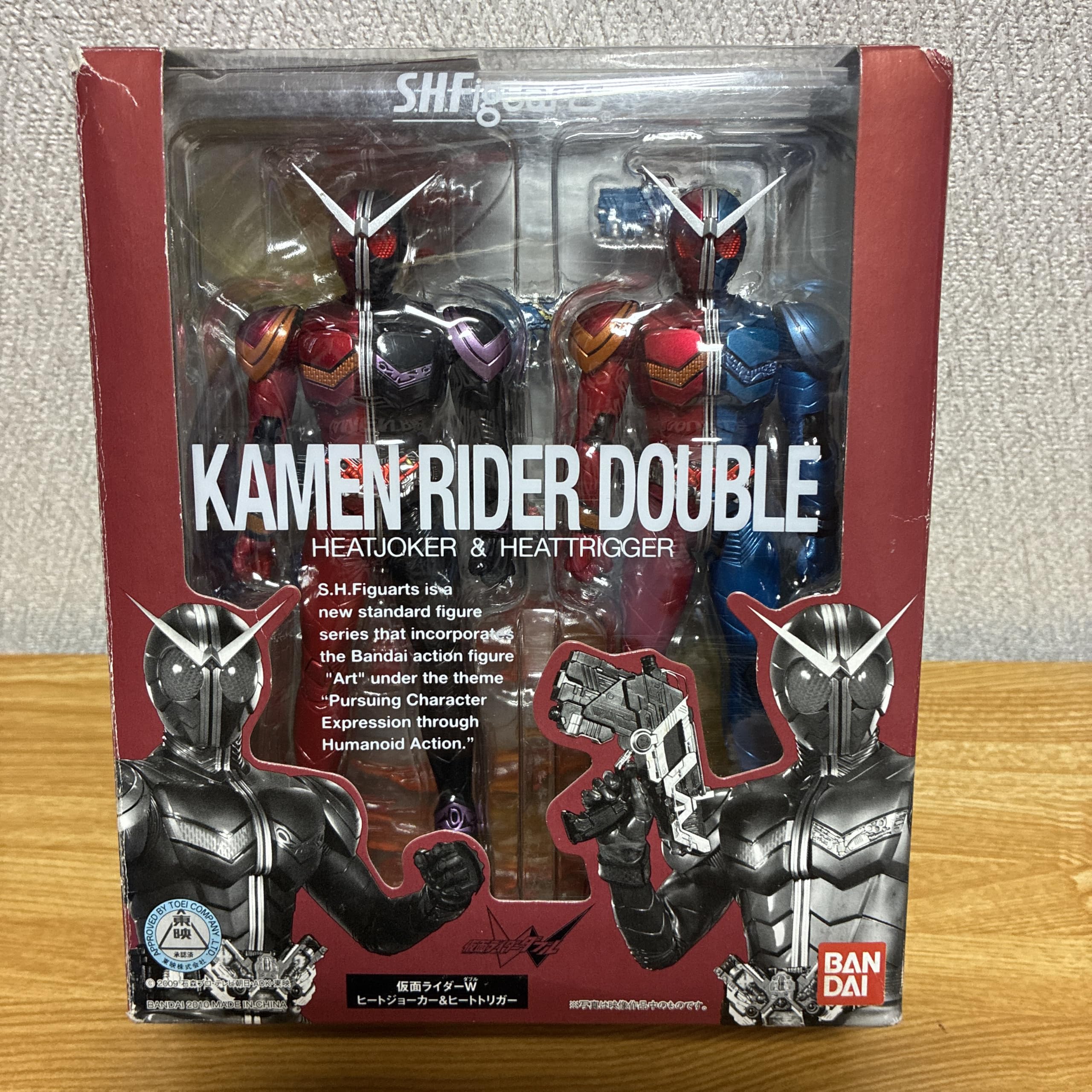 Amazon.co.jp: TAMASHII NATIONS S.H.フィギュアーツ 仮面ライダーW