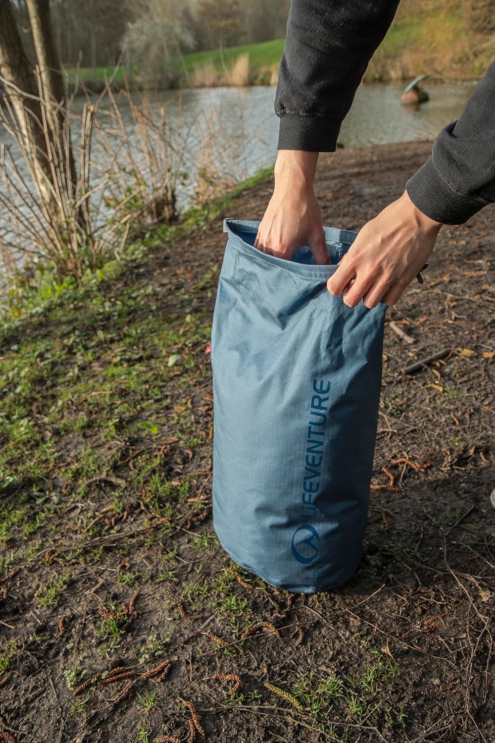 Lifeventure Storm Dry Bag - Ultra Durable Ripstop Fabric Dry Bag with Fully Welded Seams for Kayaking, Camping, Hiking, Blue, 25 l, Dry Bag