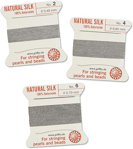 Griffin Cordón de cuentas de seda Perlseide Color gris Surtido de tamaños 2, 15.1 6.6 ft por tarjeta Aguja de acero inoxidable adjunta para