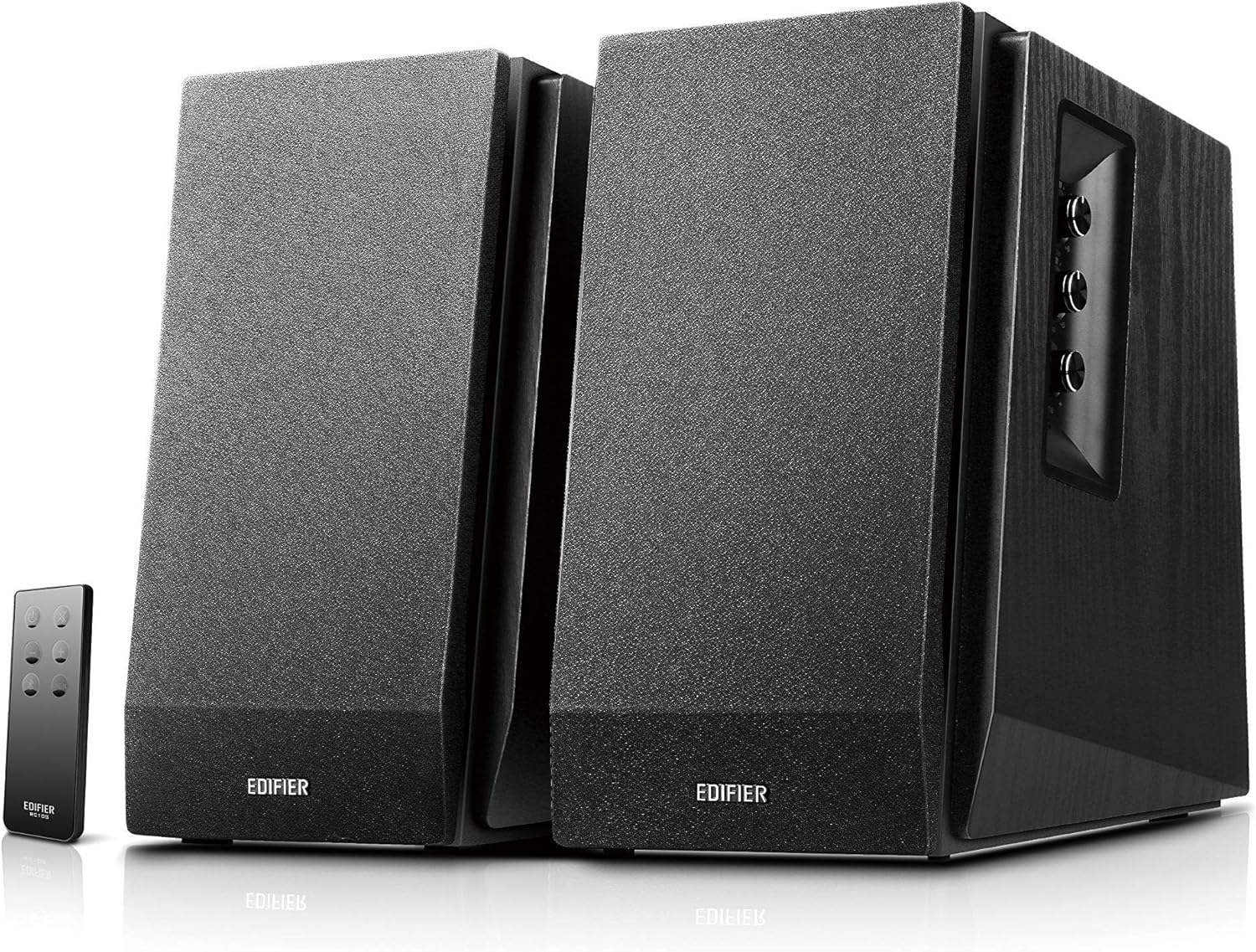 altoparlanti da scaffale alimentati