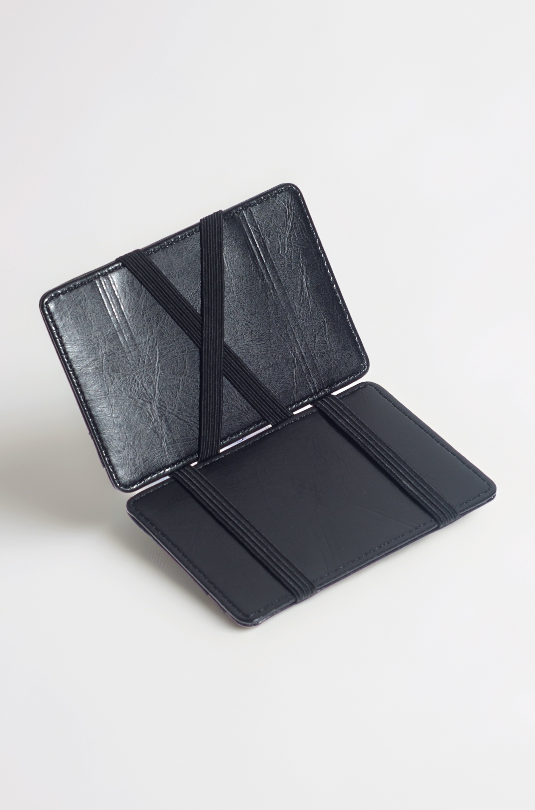 Men's Fashion Magic Money Clip Leather Minimalistic Slim Wallet, Black, Medium