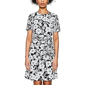 esprit kleid etuikleid