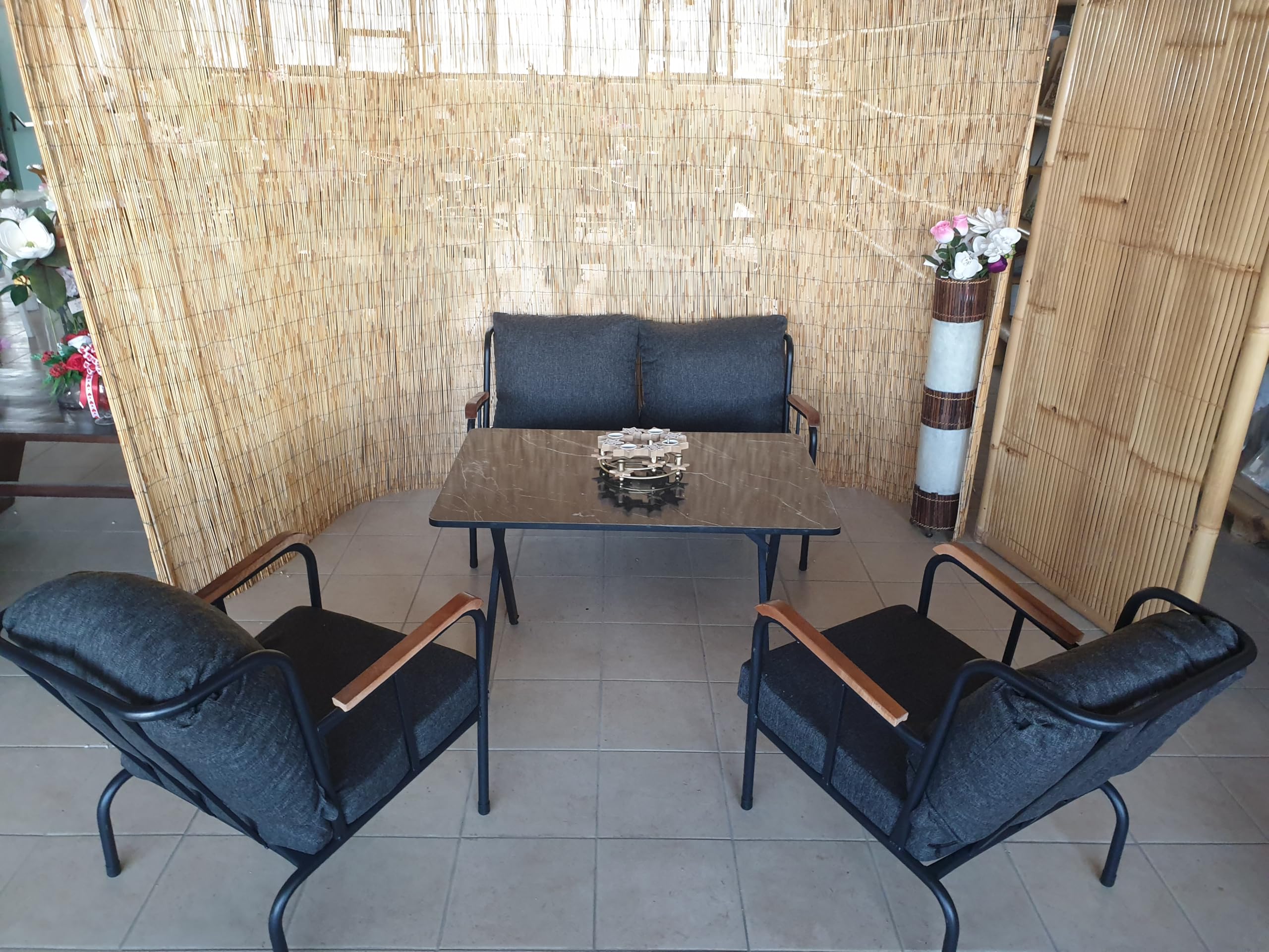Salon de jardin confortable canapé 2 fauteuils table basse pour remplacer vos chaises rigides