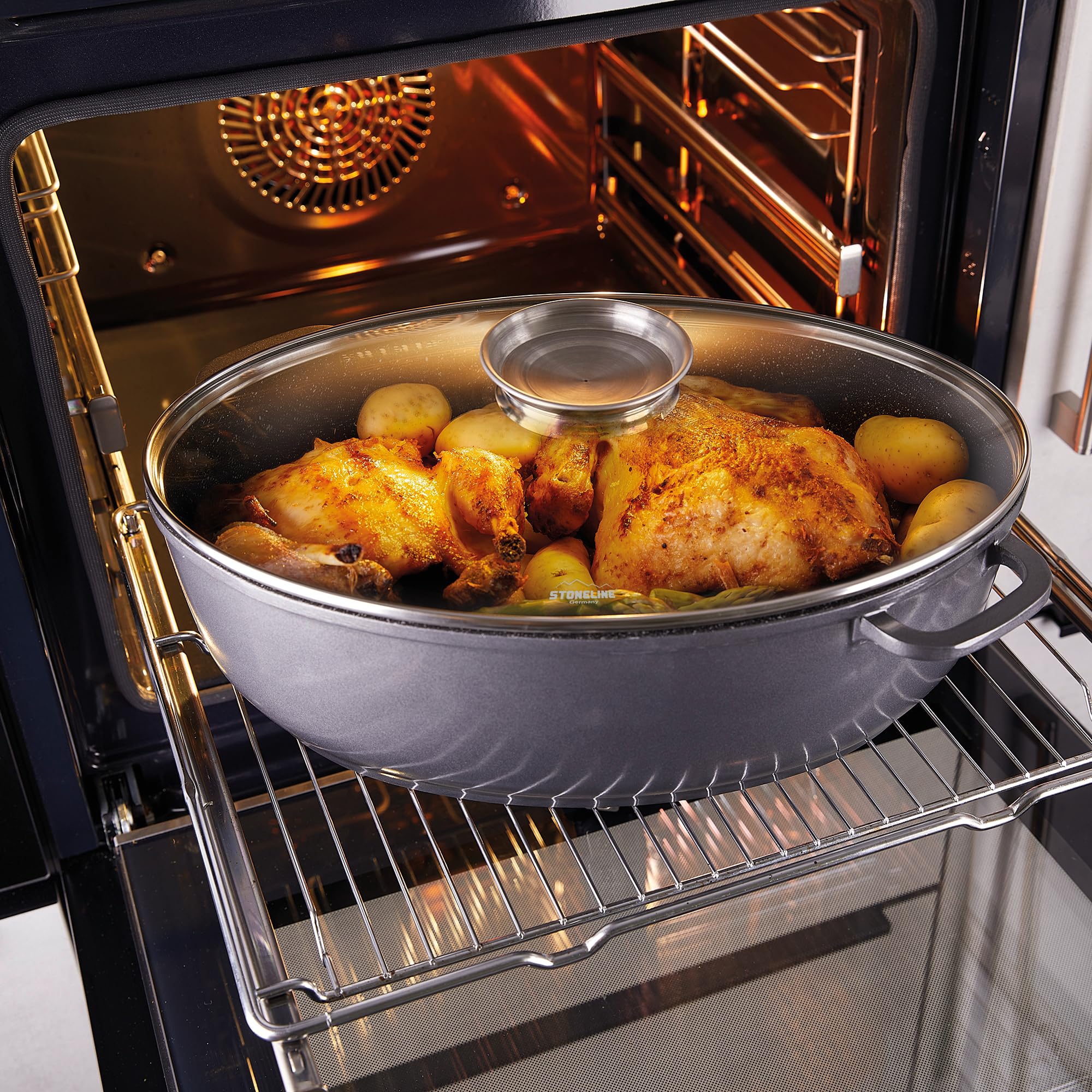STONELINE Gourmet Bräter mit Deckel Induktion Oval 39x26 cm, 8,5 L, Aluguss Topf beschichtet mit echten Steinpartikeln mit Aromadeckel Bratentopf Schmortopf mit Deckel Backofengeeignet, alle Herdarten