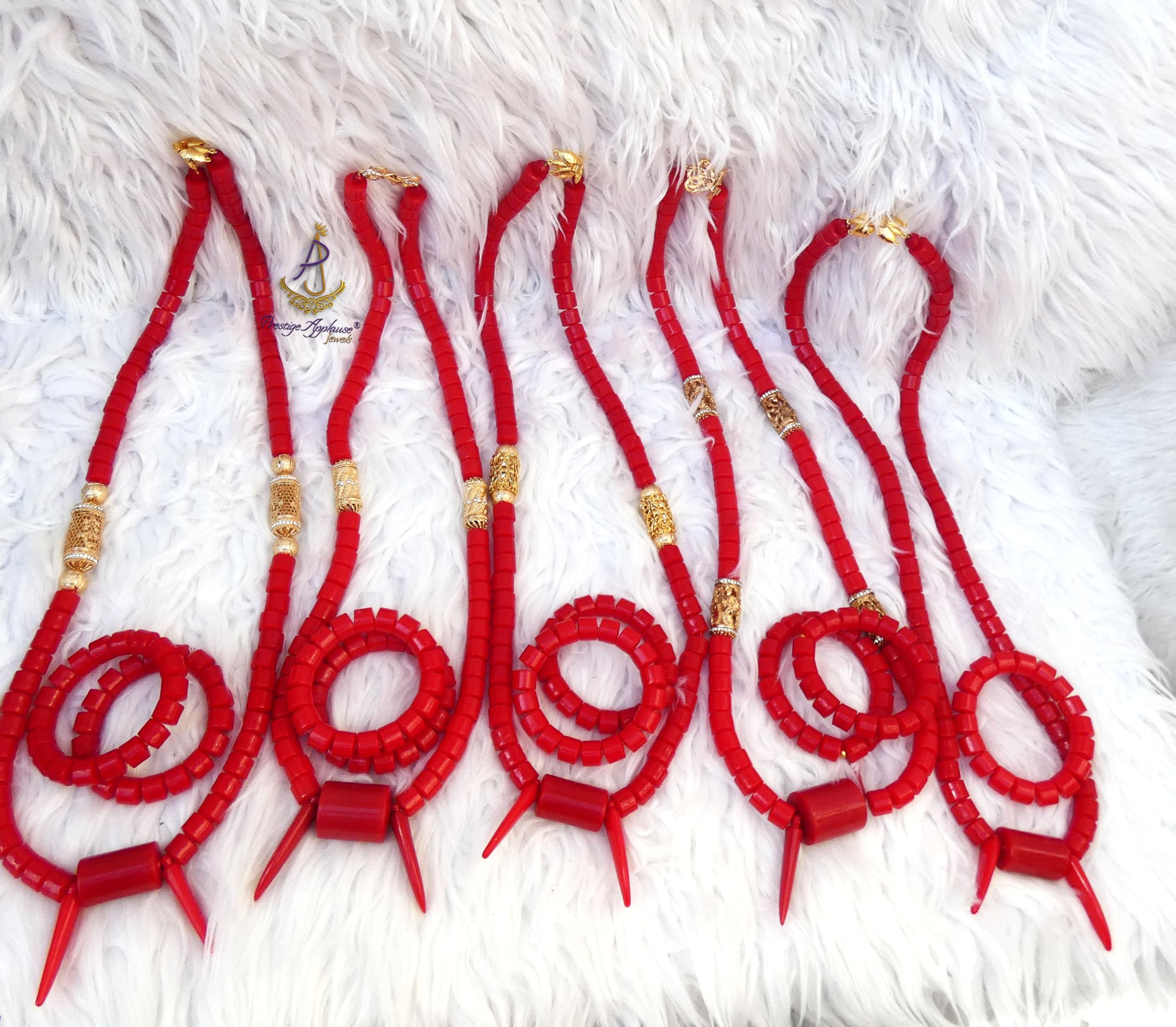 Parure traditionnelle africaine Edo Igbo en perles de corail blanc avec collier et bracelet - Motif éléphant - Bijou de mariage nigérian pour homme