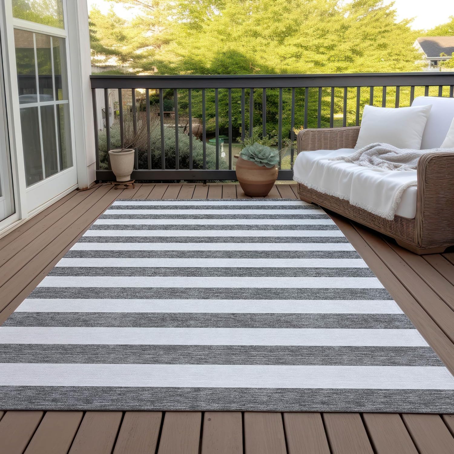 Addison Rugs Chantille ACN528 Gray 2'6" x 3'10 Indoor Outdoor Area Rug, Stain Resistant, Machine Washable, Non Shedding, Bedroom, Living Room, Dining Room, Kitchen Rug