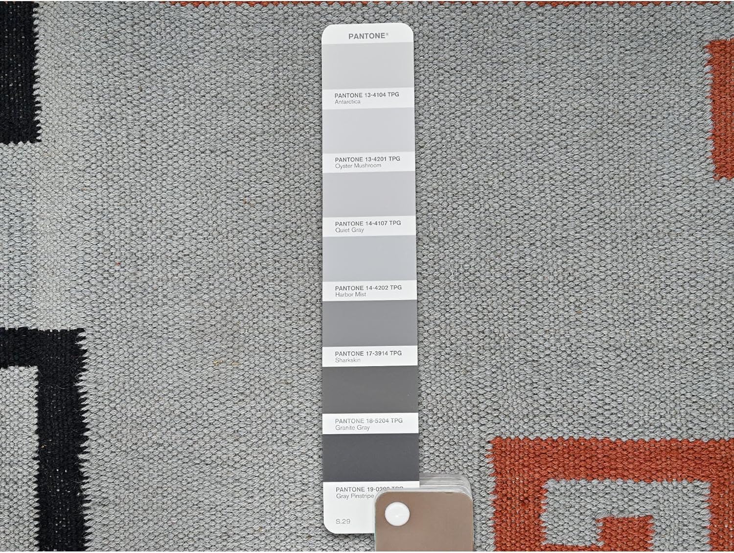 Hand Woven Southwestern Geometric Flat Weave Rug, Misty Gray, 100% Wool, 8'2"x9'10", American Indian Design, Oriental Area Rug