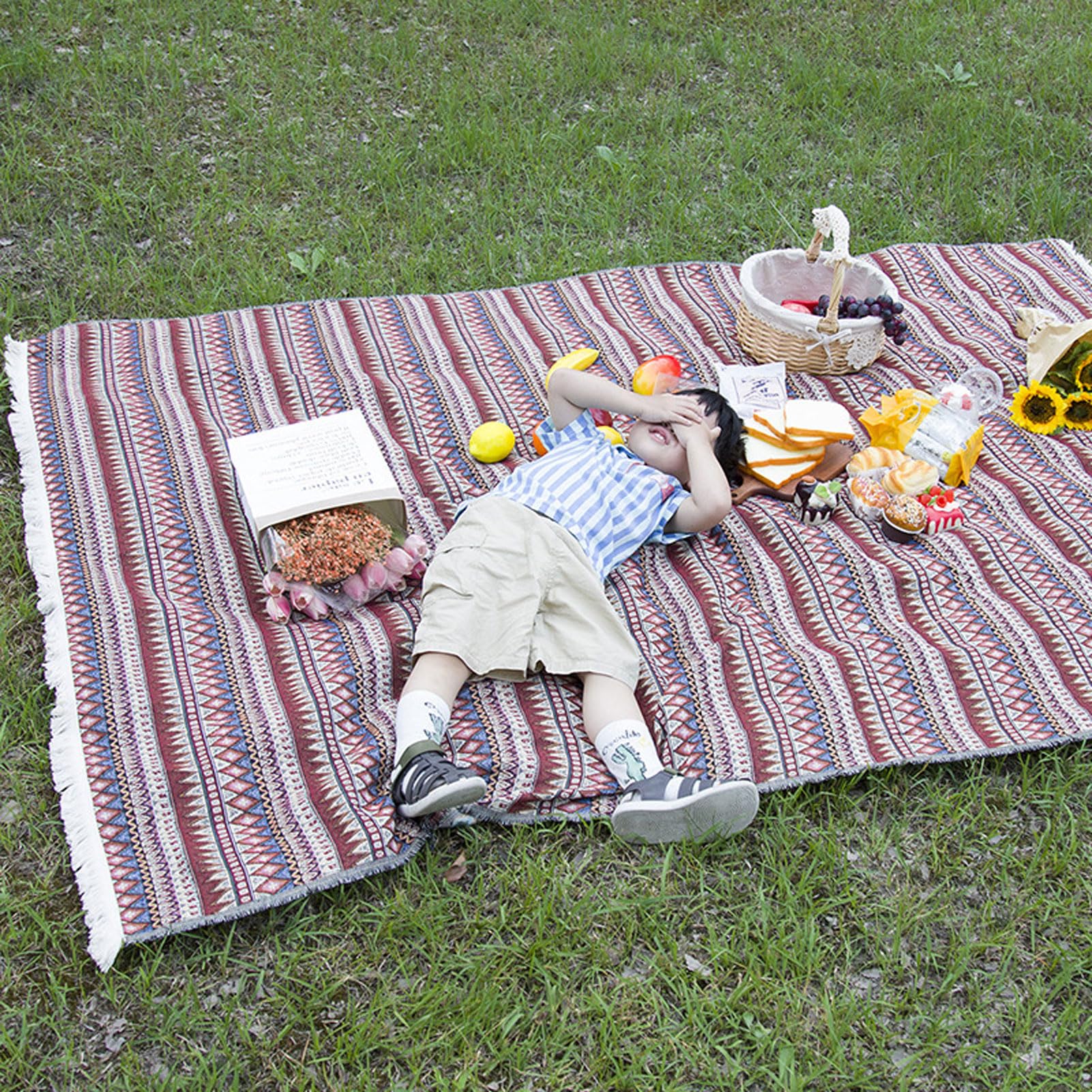 Czeski retro tkany koc piknikowy, przenośna mata kempingowa na zewnątrz, gruba, odporna na wilgoć osłona podłoża do raczkowania i pikniku, na plażę, do parku, na kemping i w podróż (150x200cm)