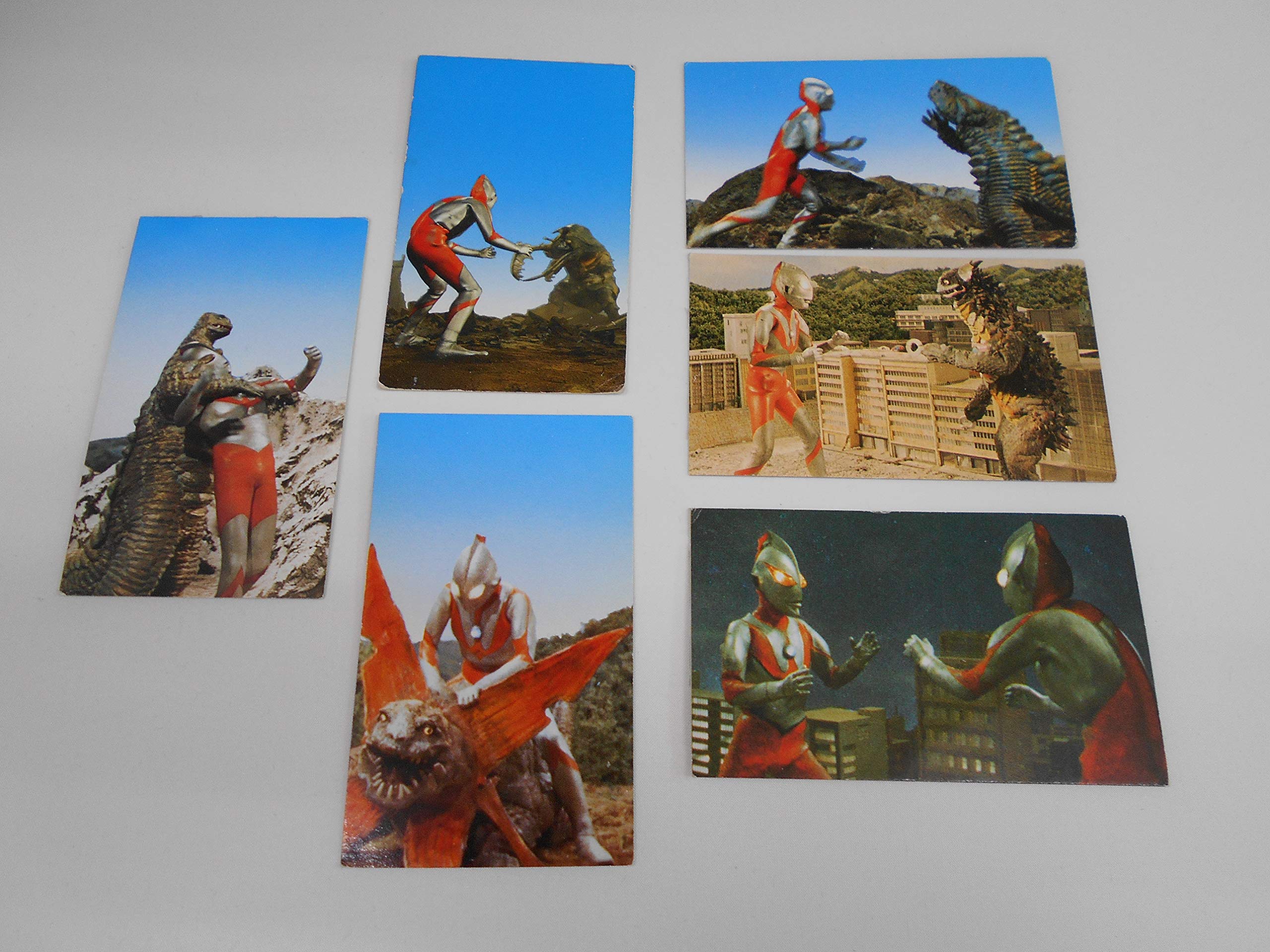 Amazon.co.jp: ウルトラマンカード6枚セット : おもちゃ