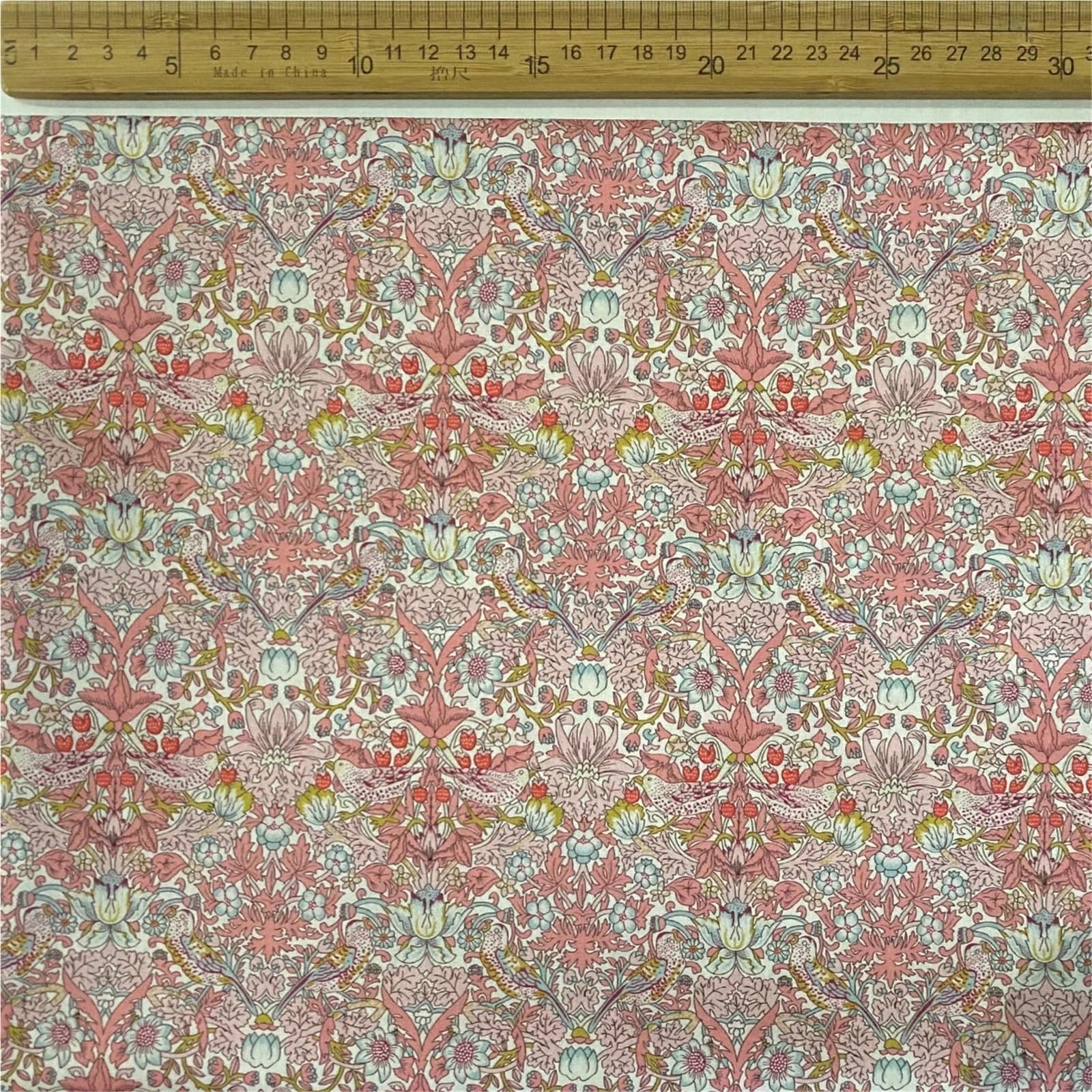 Baumwollstoff Baumwolle 80S Erdbeere Popeline Stoff Digitaldruck Diy Handgemachte Kleider Hemd Tuch für Handarbeiten(100CM X 145CM)