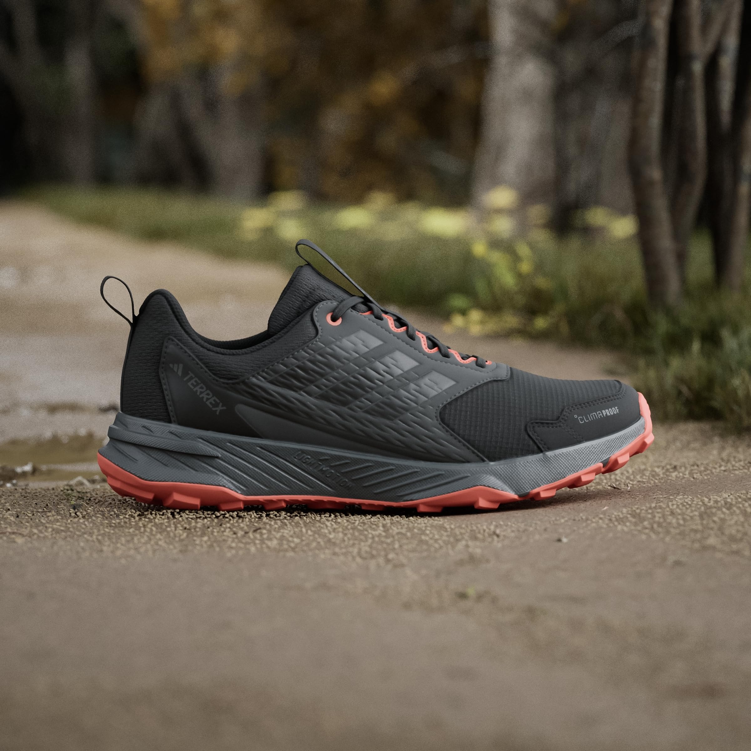 adidas Hombre Terrex Tracefinder 2 Climaproof Trail Running Shoes, Core Black/Core Black/Semi Impact Orange, 43 1/3 EU