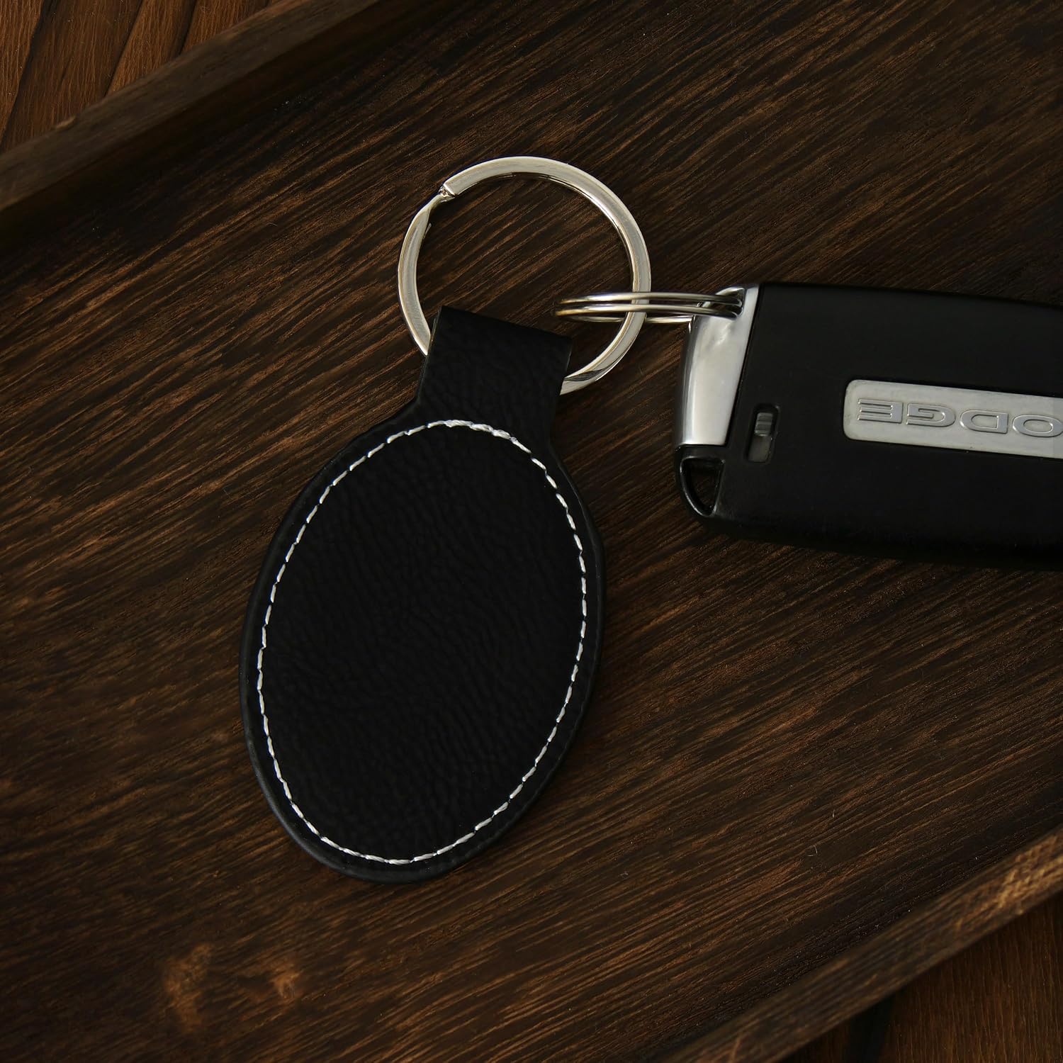 LaserGram Oval Keychain, Tiger, Personalized Engraving Included (Black with Silver)
