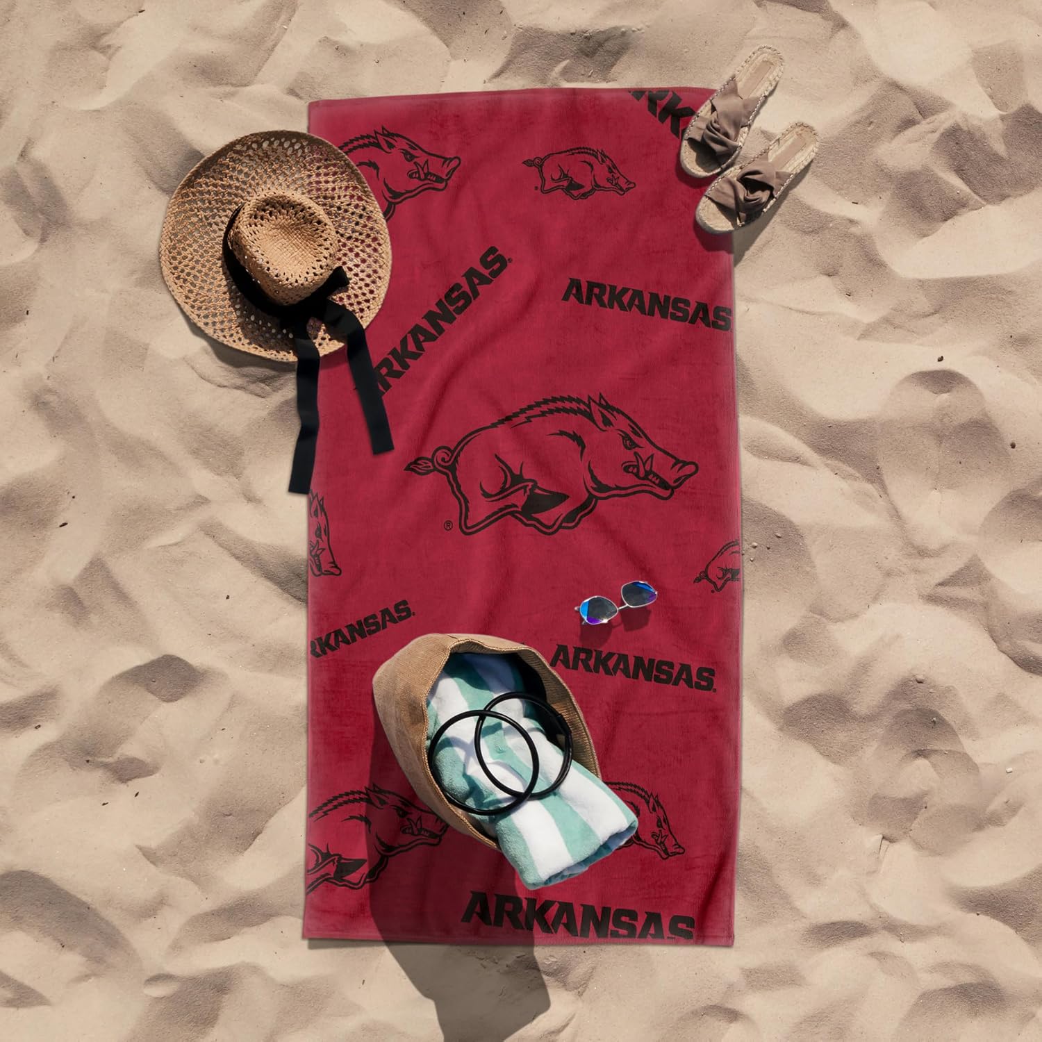 FANMATS NCAA Reversible Beach Towel — Oversized 38” x 72” | Reversible Team Design | Jacquard Material