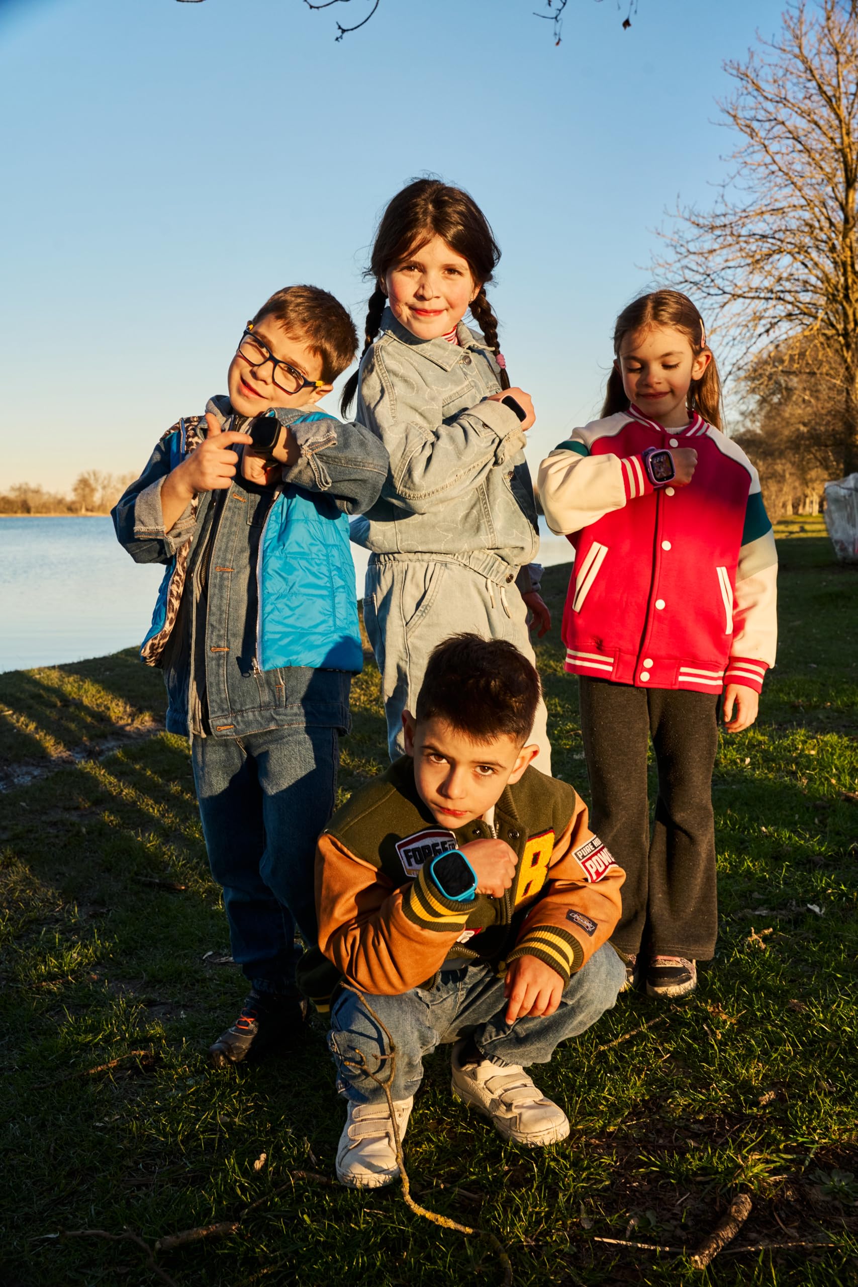 ODS | Radiocom Smartwatch 4G/Wi-Fi per bambini, Smartwatch con GPS e SOS, Chiamate e videochiamate, Chat e messaggi, Fotocamera, IP68 impermeabile, App LAGENIO, Schermo 1.7", Accessori inclusi