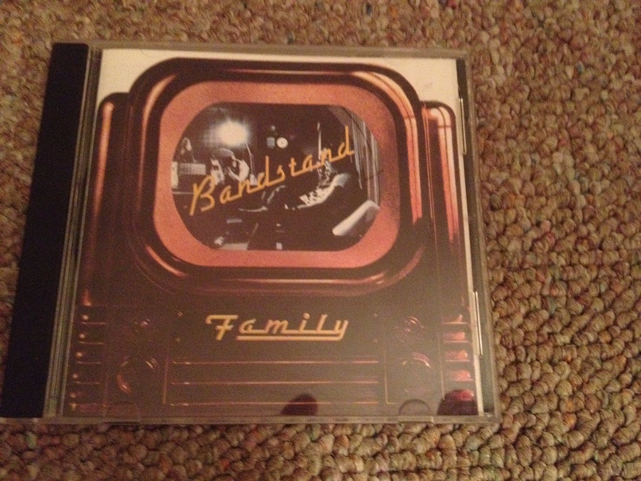 Bandstand: Family: Amazon.ca: Music